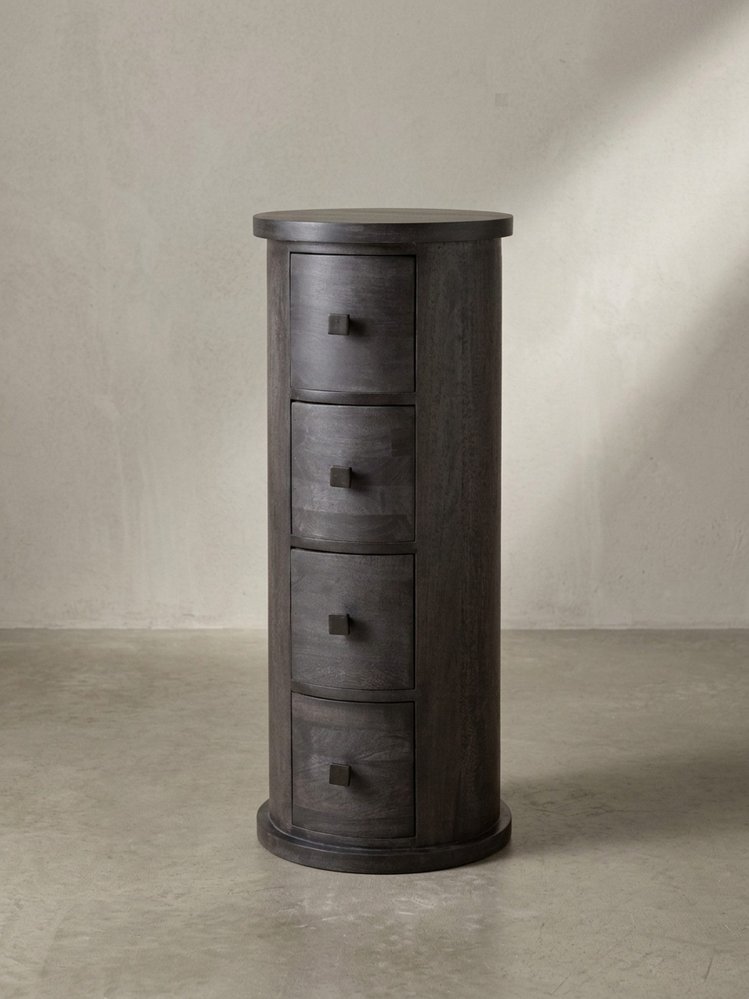 KADIMA DESIGN Kommode Design Sideboard Mango Massivholz Schwarz 34x85x34 cm, Schränkchen, mit 4 Schubladen, Schmaler Beistellschrank Massiv, Mini Kommode Rund