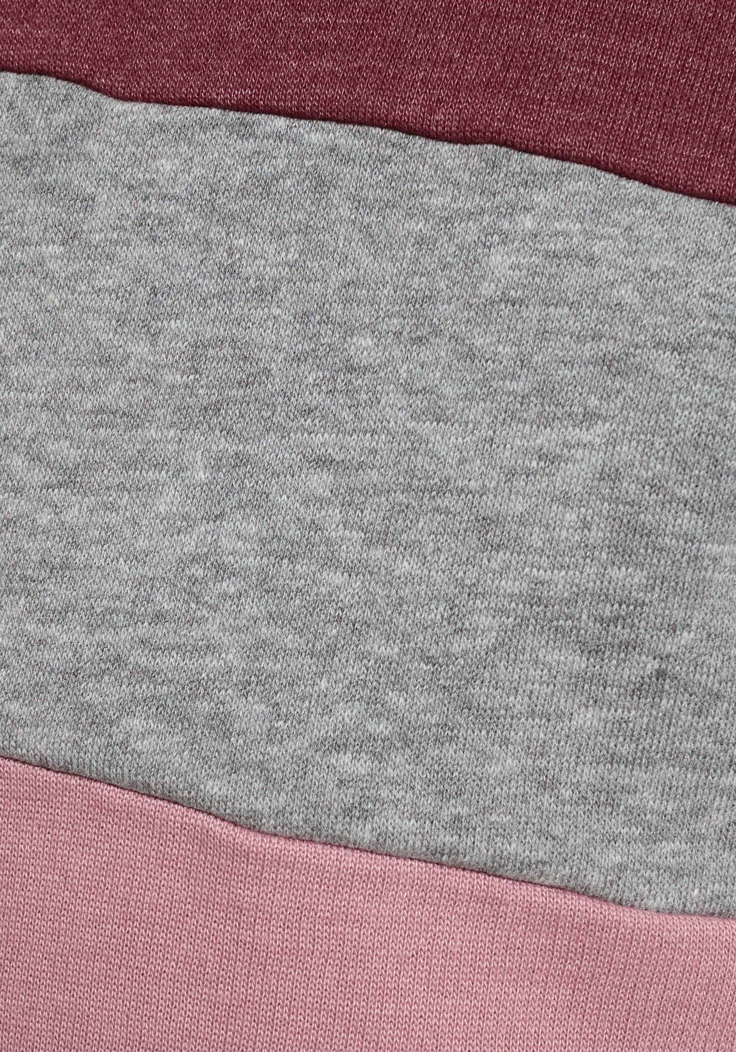 KIDSWORLD Sweatkleid lang, sportliches Streifendesign, aus Baumwollmischung, Langarm