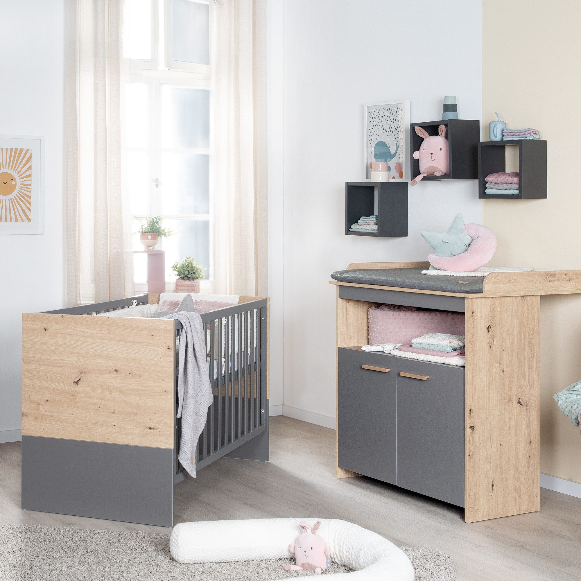 roba® Babyzimmer-Komplettset Anna - aus Holz - in Anthrazit mit Dekor Kent Eiche - moderne Optik, (2-teilig), Baby- & Beistellbett 60x120 cm & Wickelkommode - Anthrazit /Holzdekor