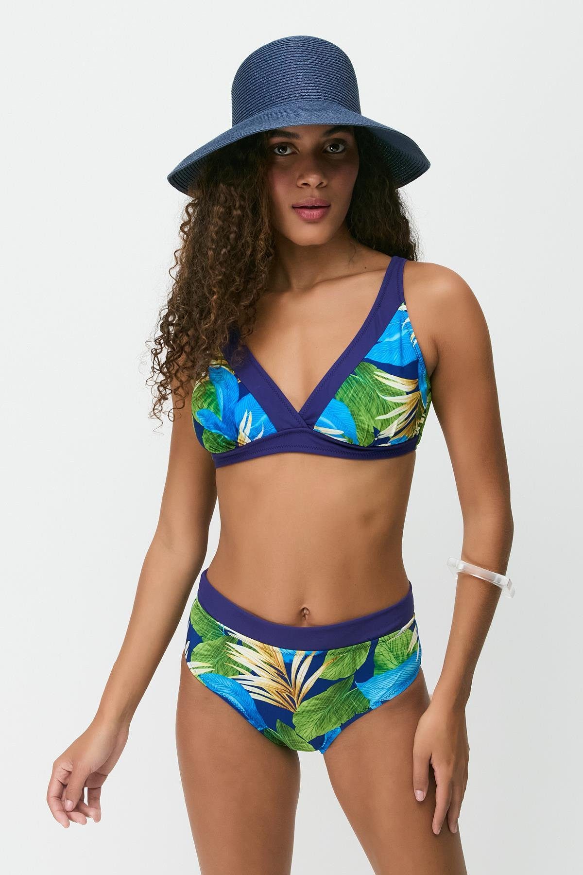 C&CITY Bügel-Bikini-Top Kollektives Bikini-Set
