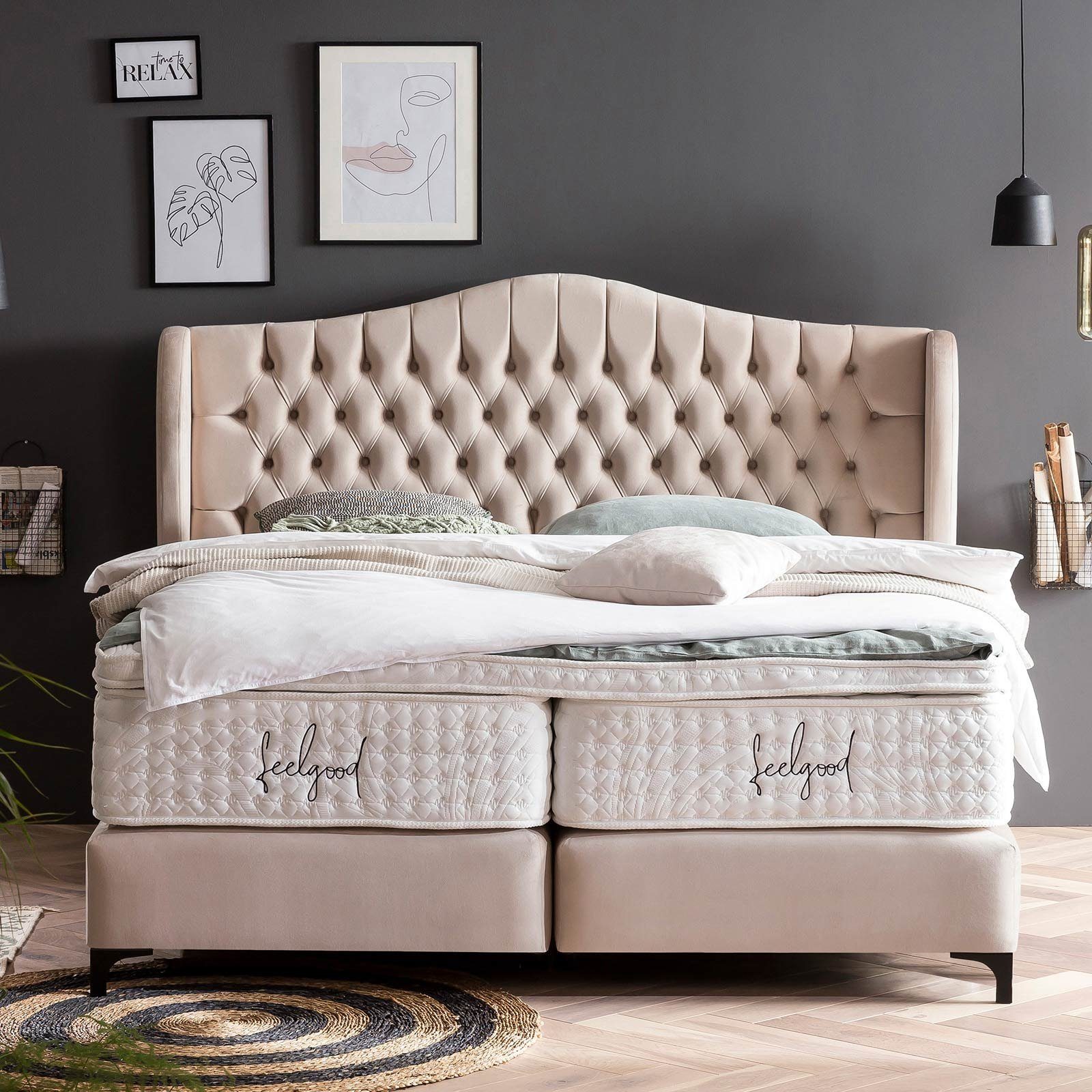 BettCo Boxspringbett Maison (in Creme Velours, 140 x 200 cm), Chesterfield, Topper optional, Metallfüße