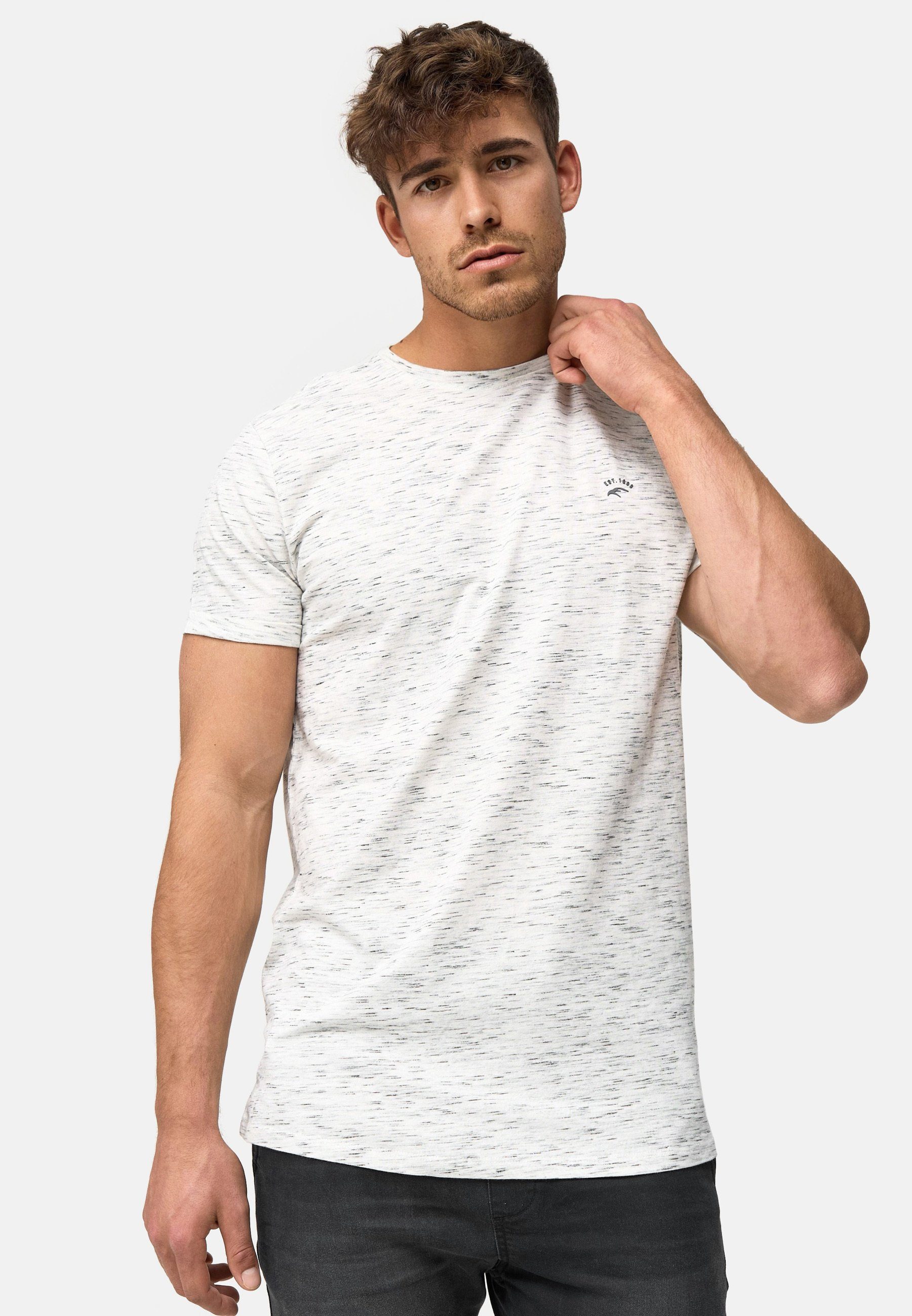 Indicode T-Shirt Kloge mit dezentem Label-Detail günstig online kaufen