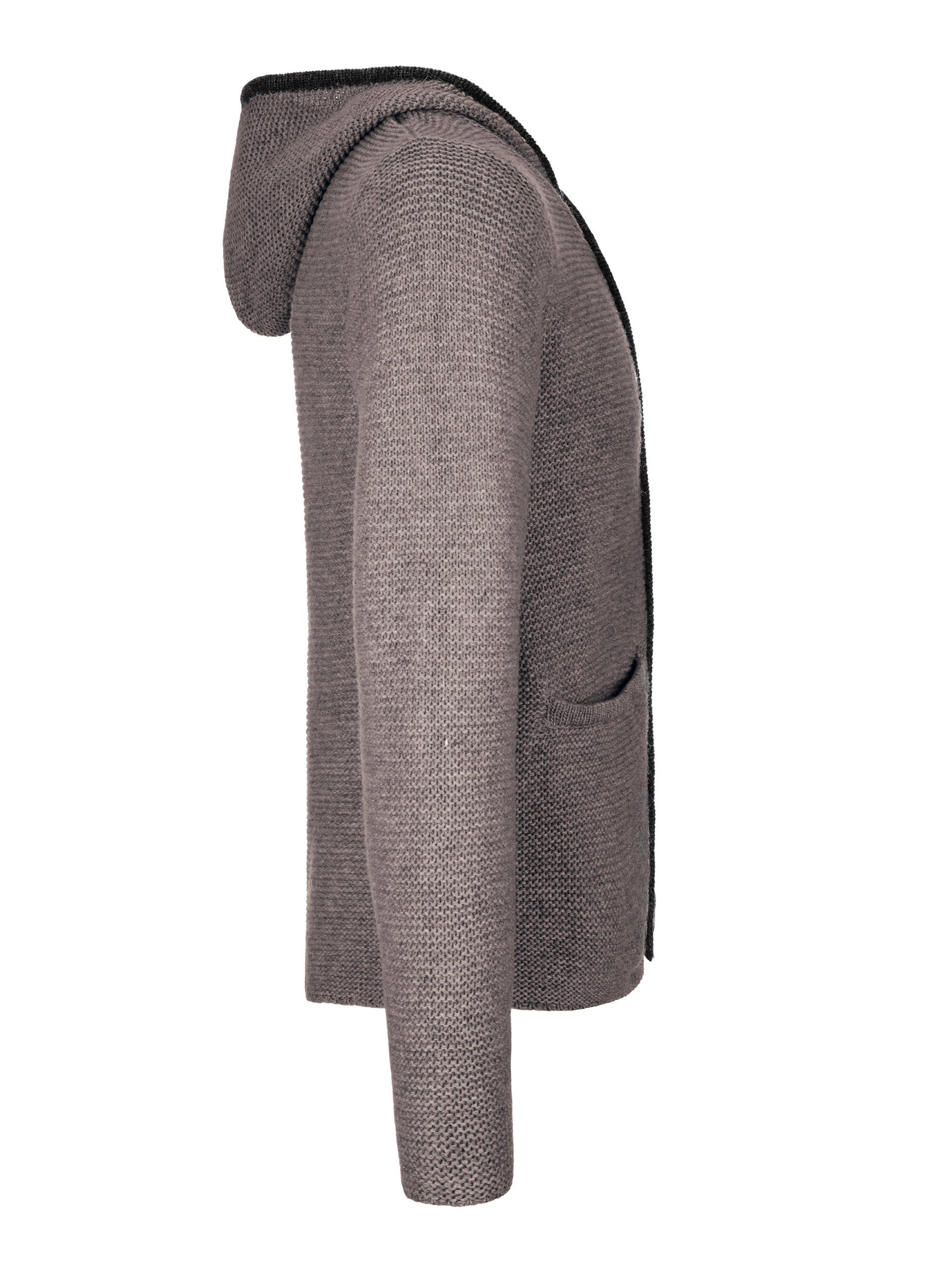 Almbock Trachtenstrickjacke Strickjacke Bavaria (1-tlg) alpinbraun mit Kapuze