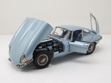 Kyosho Modellauto Jaguar E-Type RHD 1961 silberblau Modellauto 1:18 Kyosho, Maßstab 1:18