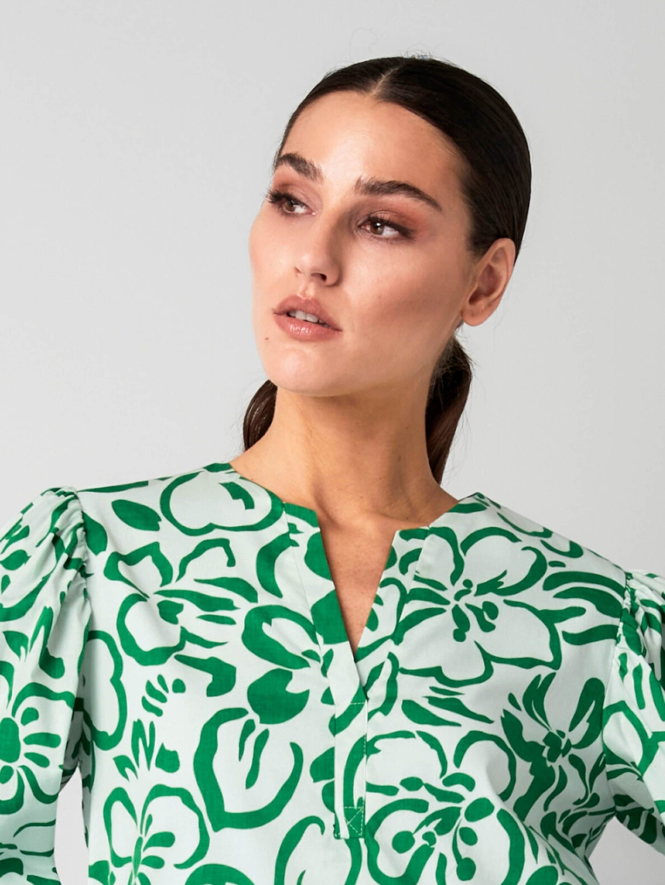 Alba Moda Midikleid Kleid mit leichtem Ballonärmel