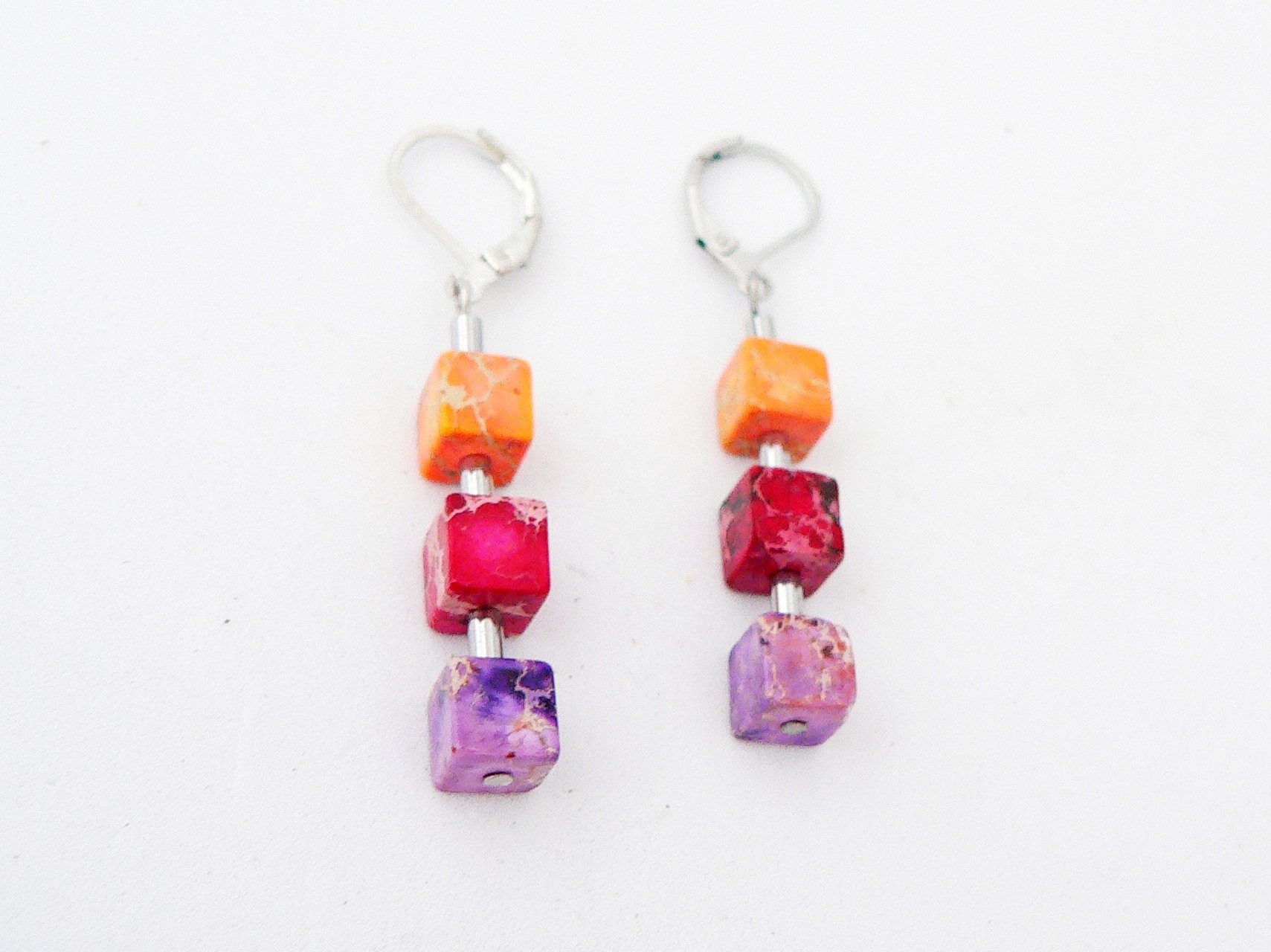 traumschmuck Paar Ohrhänger 213n-o Ohrhänger Edelstein Impressions JASPIS Würfel lila, orange, rot (Geschenk, Muttertag, Weihnachten, Geburtstag, Valentinstag,  – Bild 3 von 4