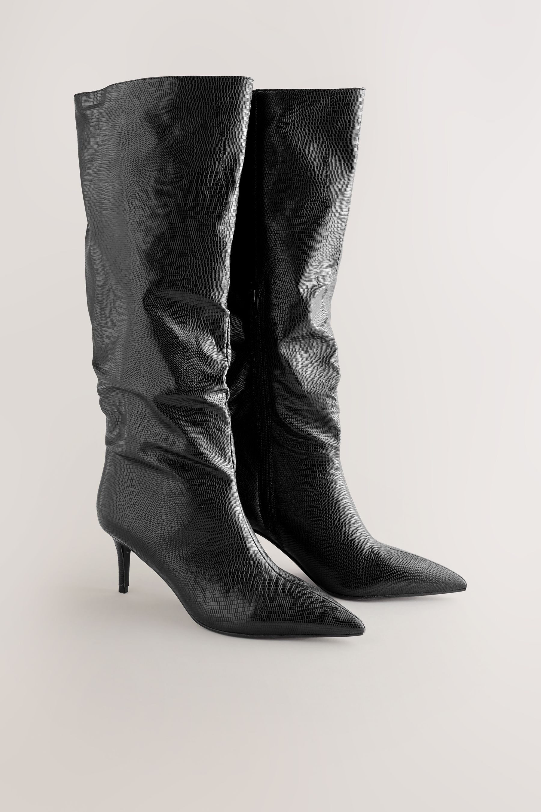 Next Forever Comfort® Kniehohe spitze Knautschstiefel günstig online kaufen