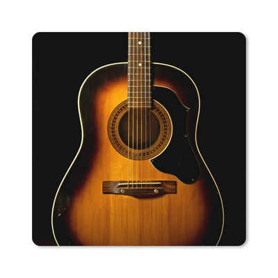MuchoWow Gaming Mauspad Akustische Gitarre auf schwarzem Hintergrund (1-St), Gaming, Rutschfester Unterseite, Mausunterlage, 80x80 cm, XXL, Großes