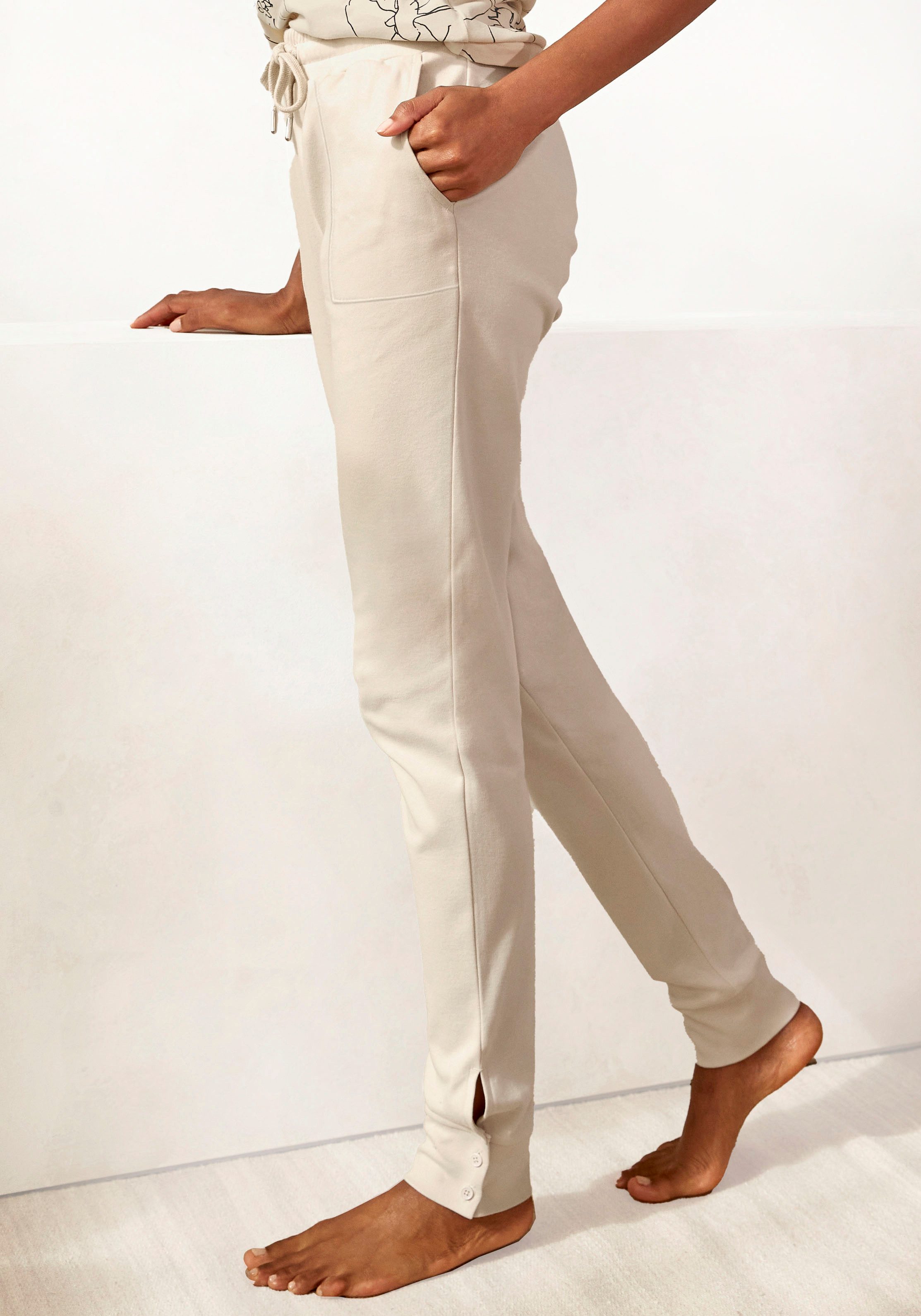 LASCANA Sweathose Loungehose mit Knöpfen am günstig online kaufen