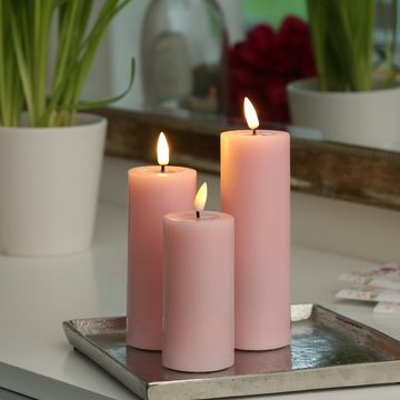 Deluxe Homeart LED-Kerze Mia Deluxe Echtwachs flackernd Wachsspiegel H: 10cm D: 5cm rosa