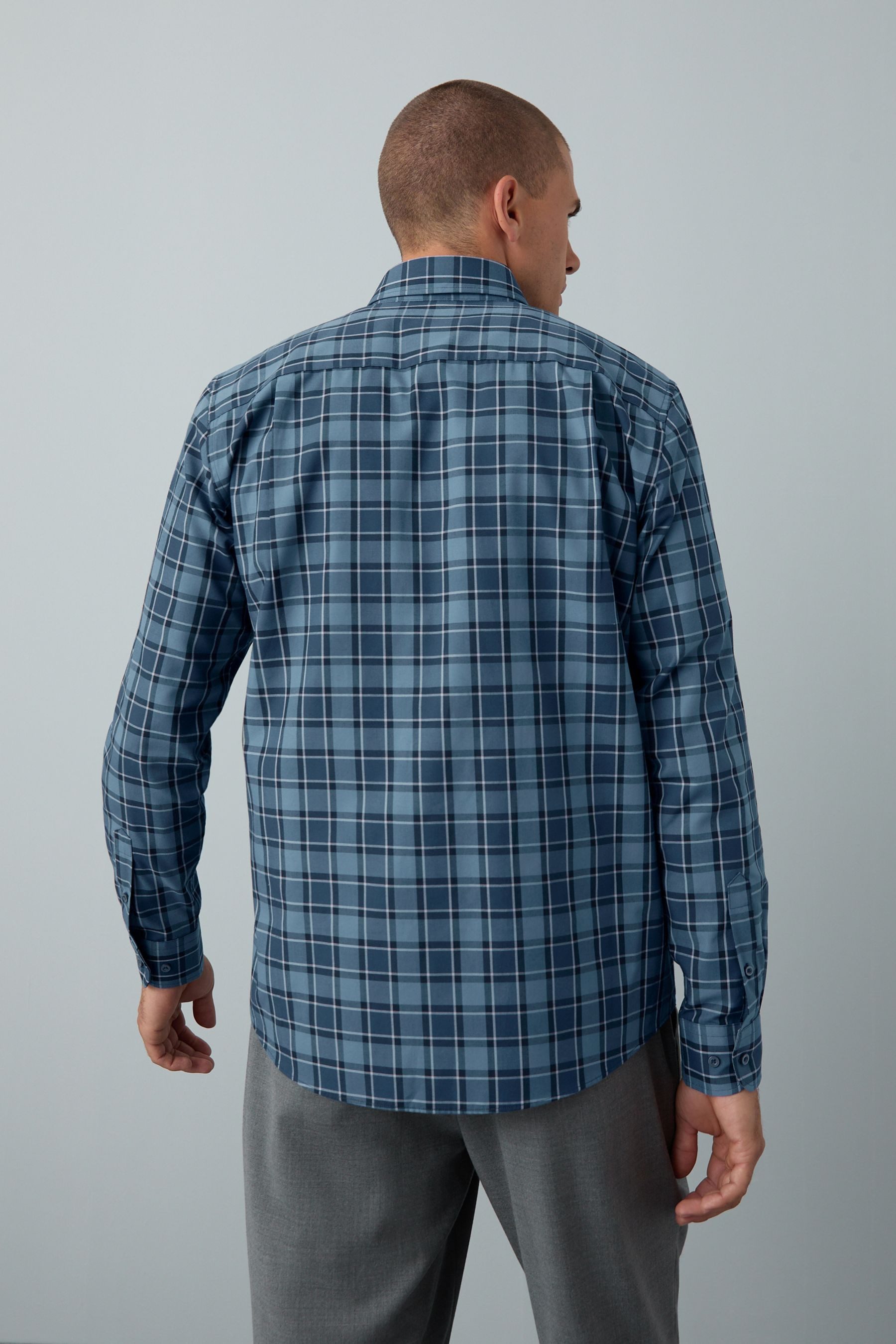 Next Langarmhemd Bügelleichtes Regular Fit Oxford-Button-down-Hemd (1-tlg) günstig online kaufen