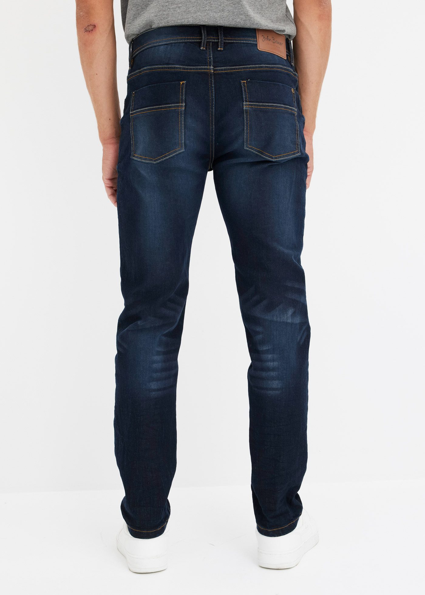 bonprix Slim-fit-Jeans tapered Schnittverlauf, verkürzte Länge, mit Stretch-Anteil