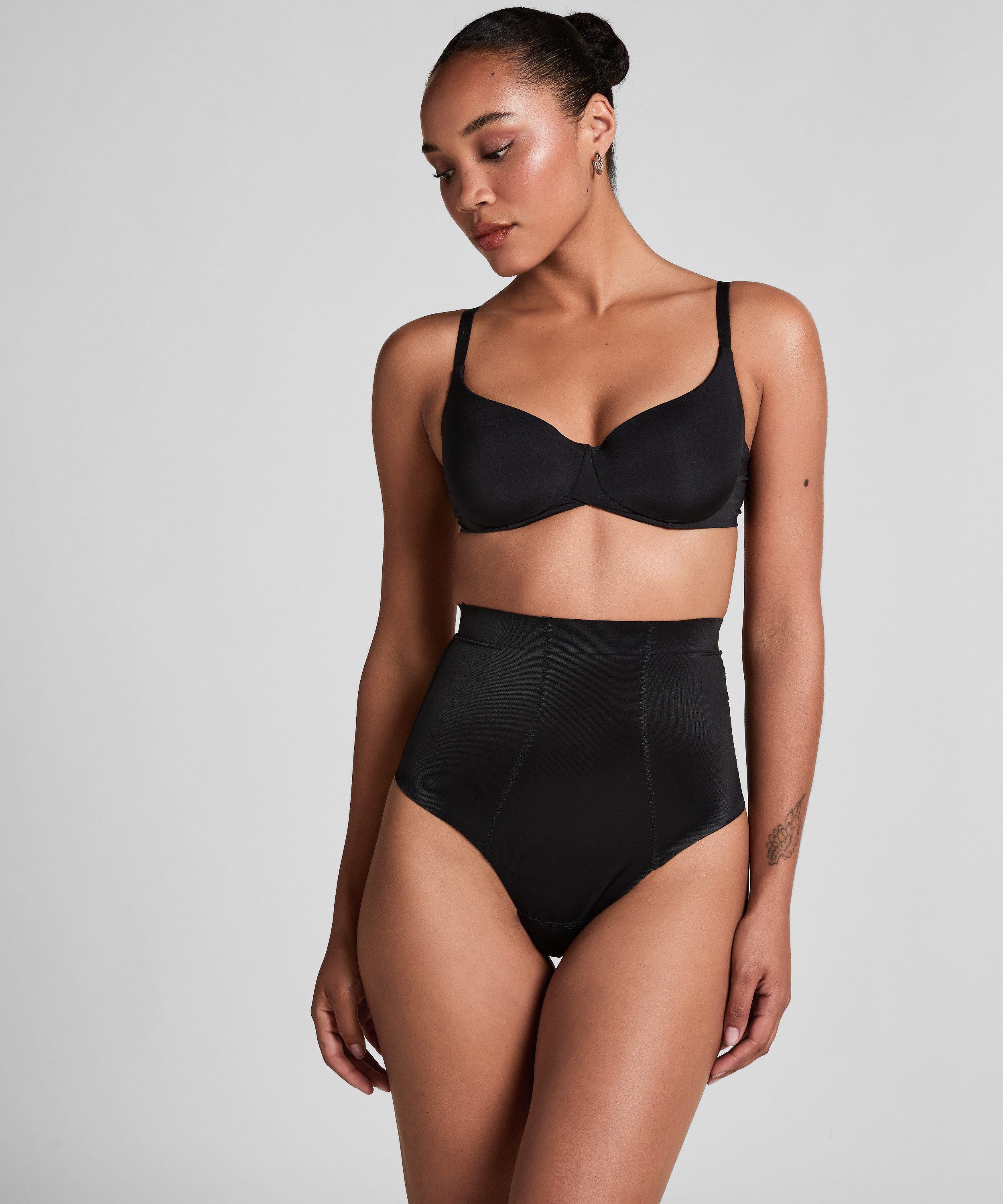String Sculpting scuba high waisted thong