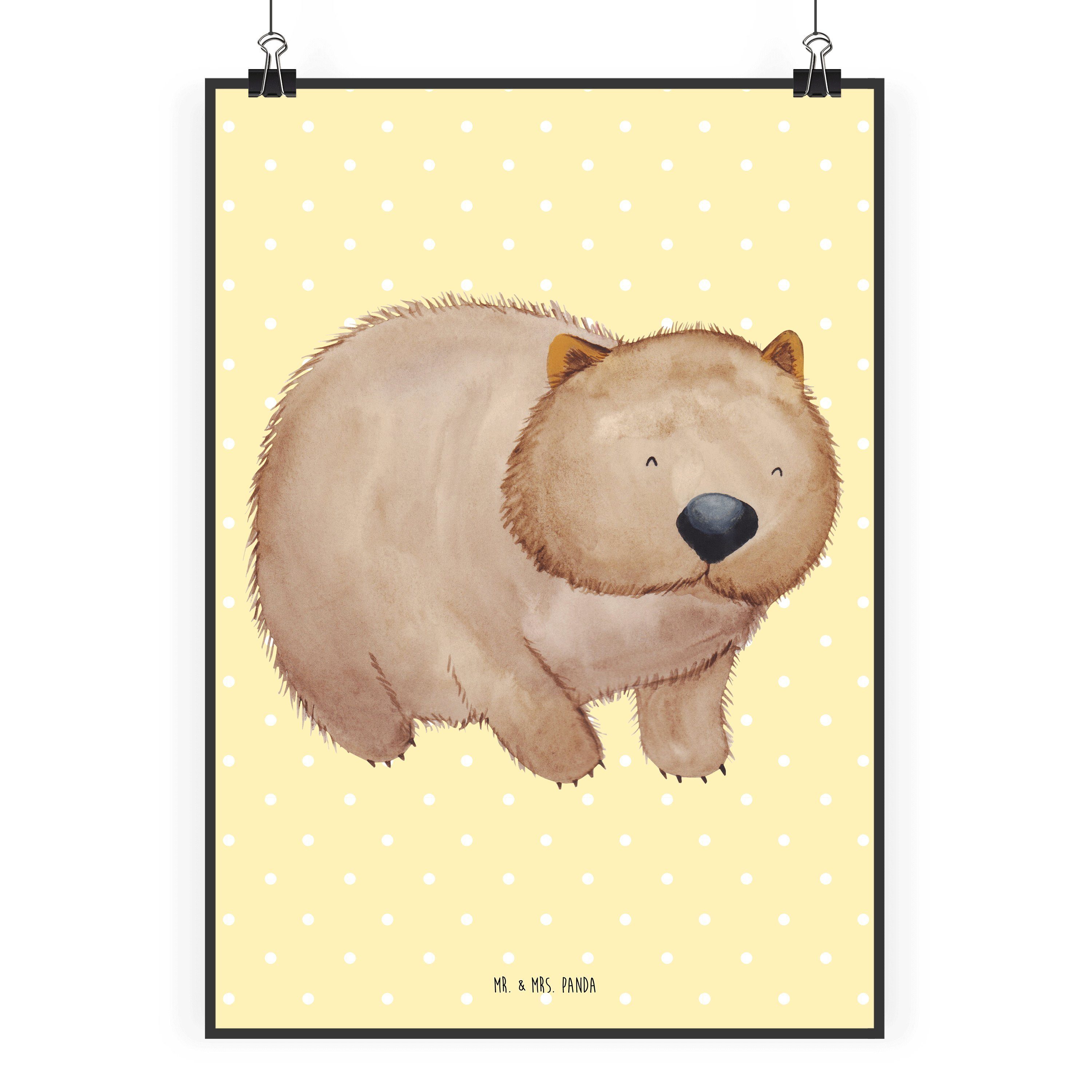 Mr. & Mrs. Panda Poster DIN A2 Wombat - Gelb Pastell - Geschenk, Das Leben ist schön, Wanddek, Wombat (1 St), Ausdrucksstark