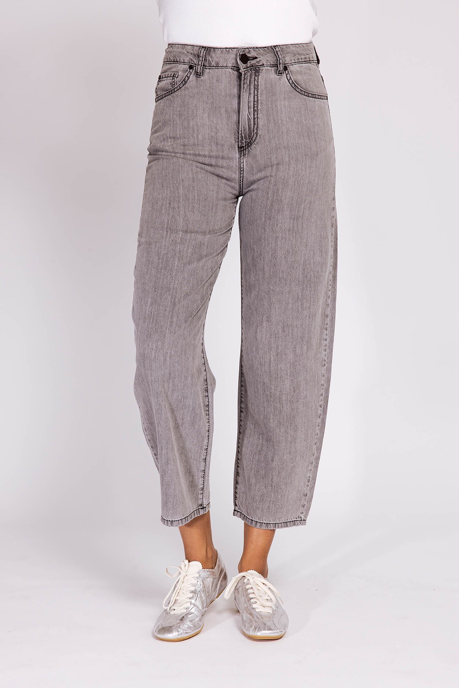 Loose-fit-Jeans ZHIZA