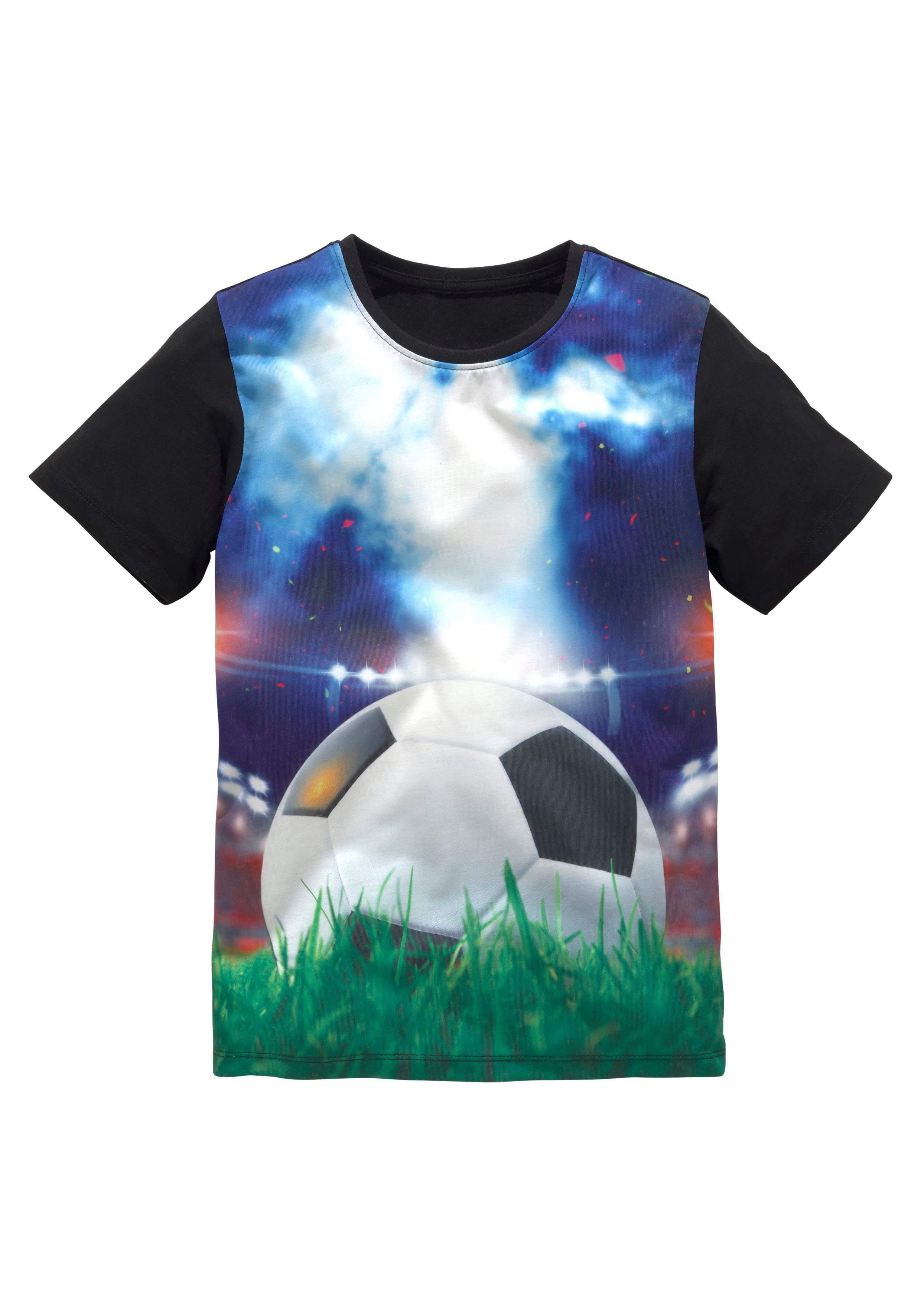 KIDSWORLD T-Shirt Mit coolem FUSSBALL-Print Kurzarm, Basic-Passform, mit trendigem Druck, Rundhalsausschnitt. Reduzierter Preis € 11,89. Unverbindliche Preisempfehlung € 16,99, (€ 11,89 pro 1 Stk)