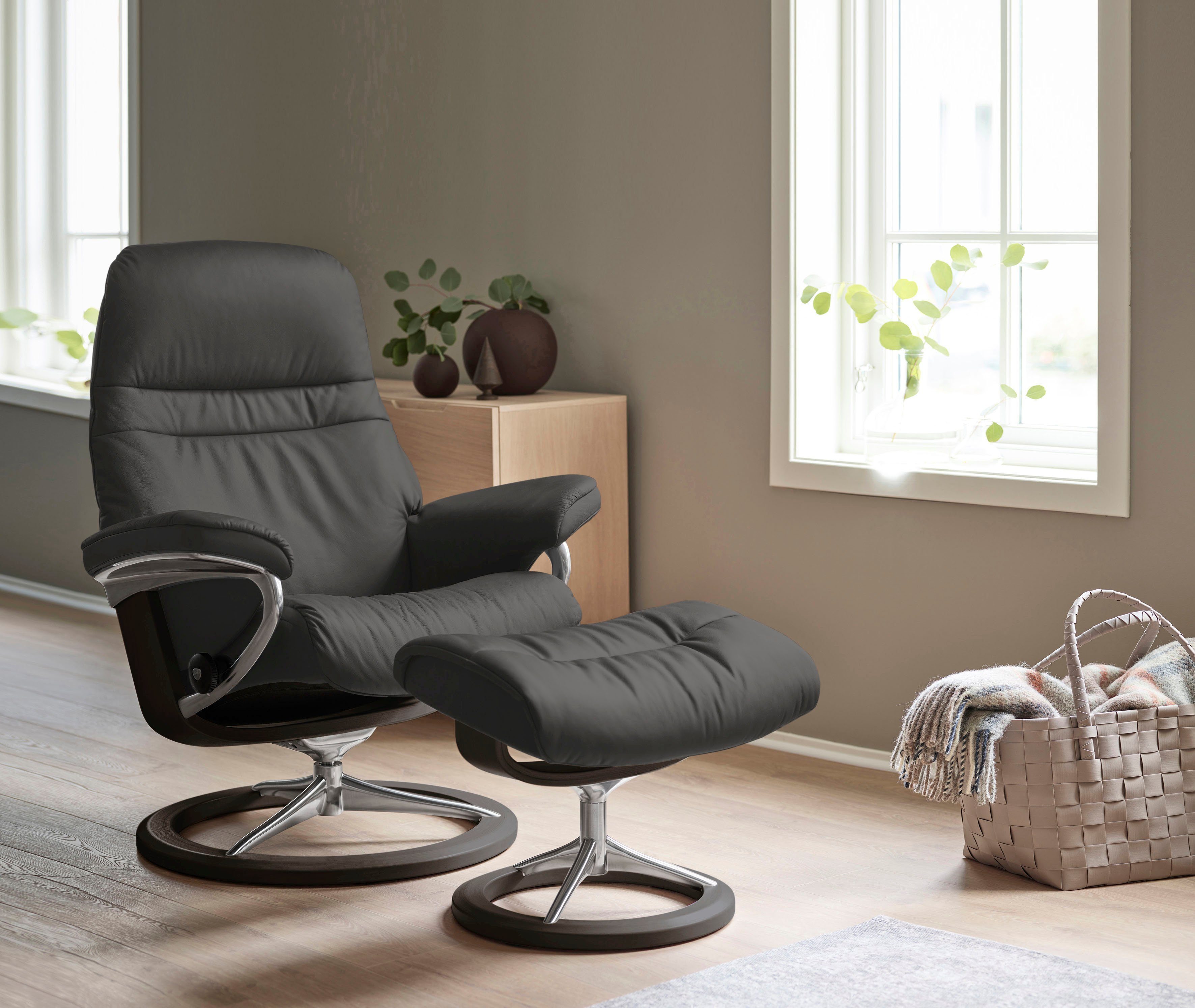 Wenge Stressless® mit Signature L, Größe Relaxsessel Base, Gestell Sunrise,