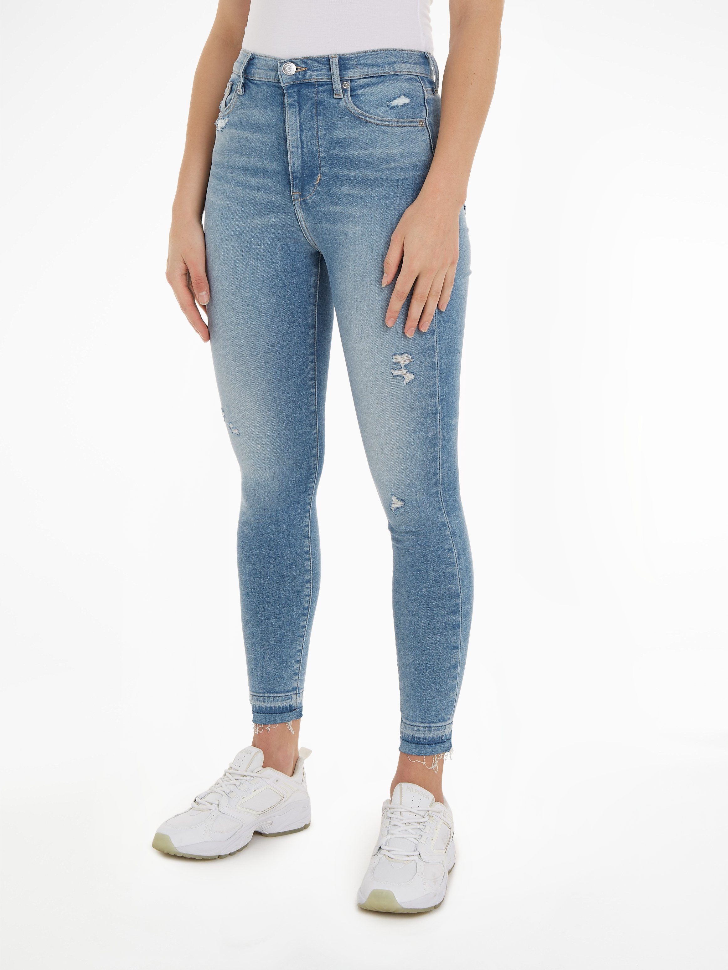 Tommy Jeans Skinny-fit-Jeans SYLVIA HR SSKN ANK CG7216 mit Logobadge und  Logostickerei