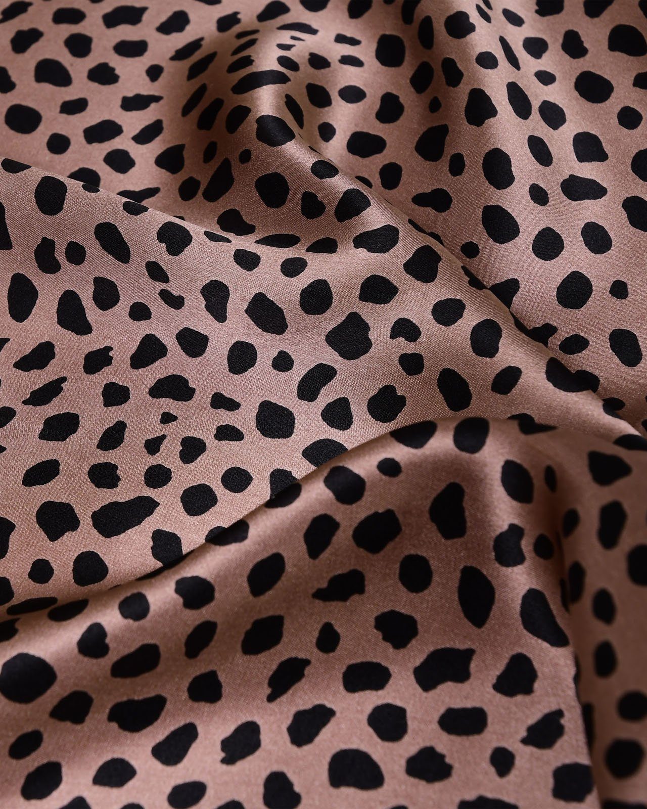 MayTree Seidentuch quadratisch, Leopard 53x53 cm, Nickituch, Bandana-Schal, (Stück), 100% Seide