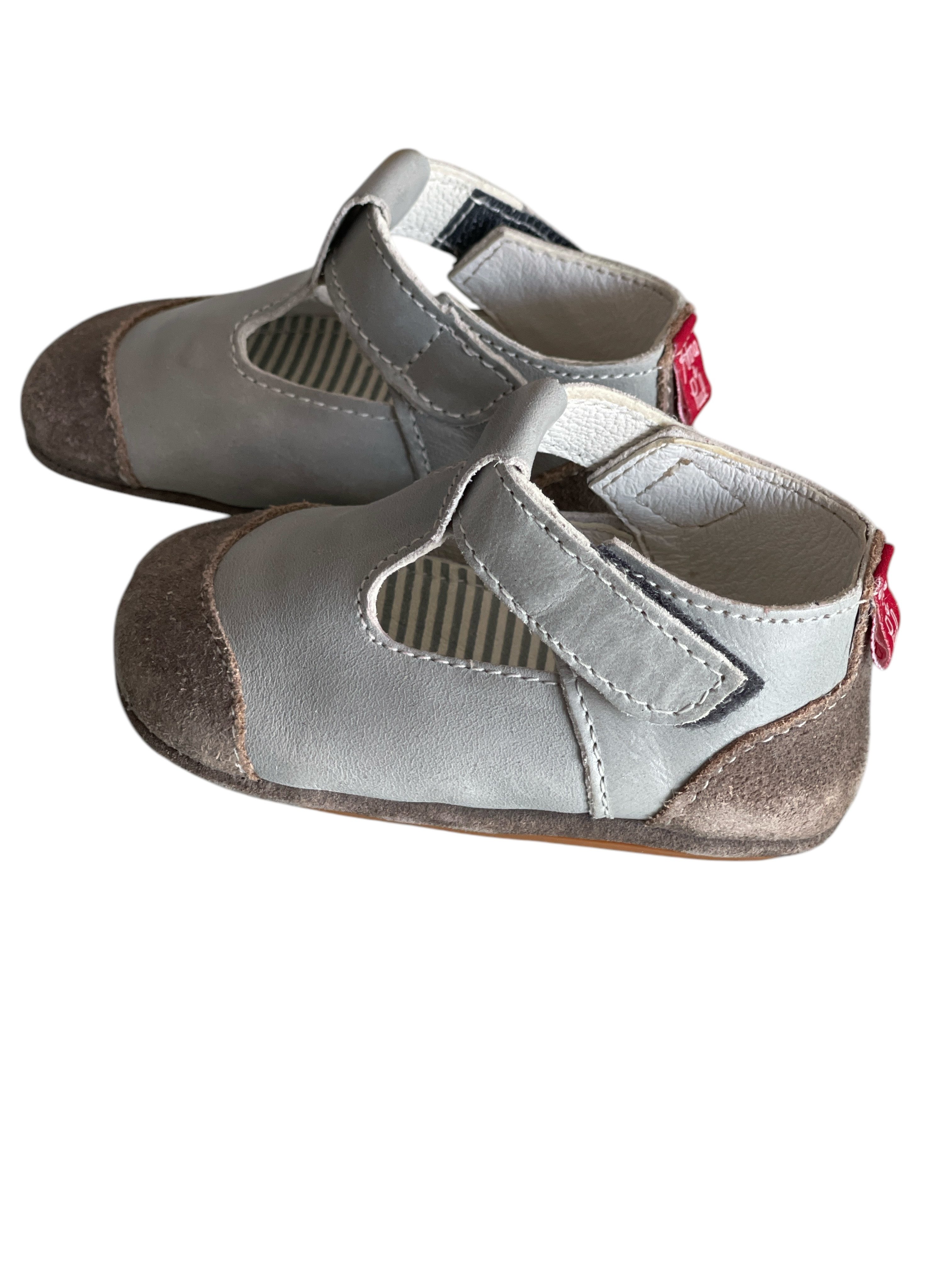 Anna und Paul Specky Krabbelschuh (1-tlg) Krabbelschuhe – Hellgrau – Weiche Lederschuhe für Babys & Kleinkinder