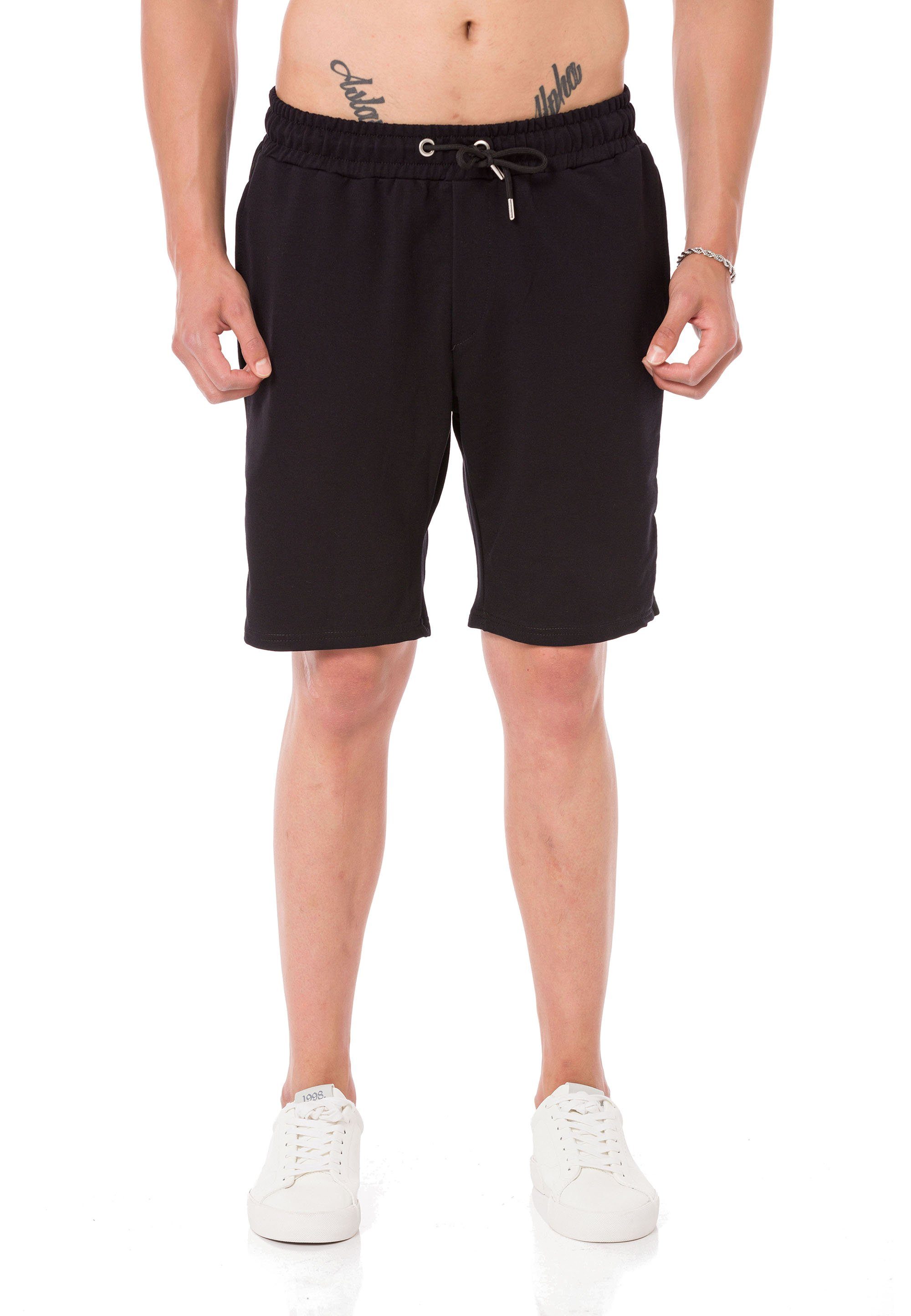 RedBridge Shorts Weymouth im dezenten, sportlichen schwarz Design