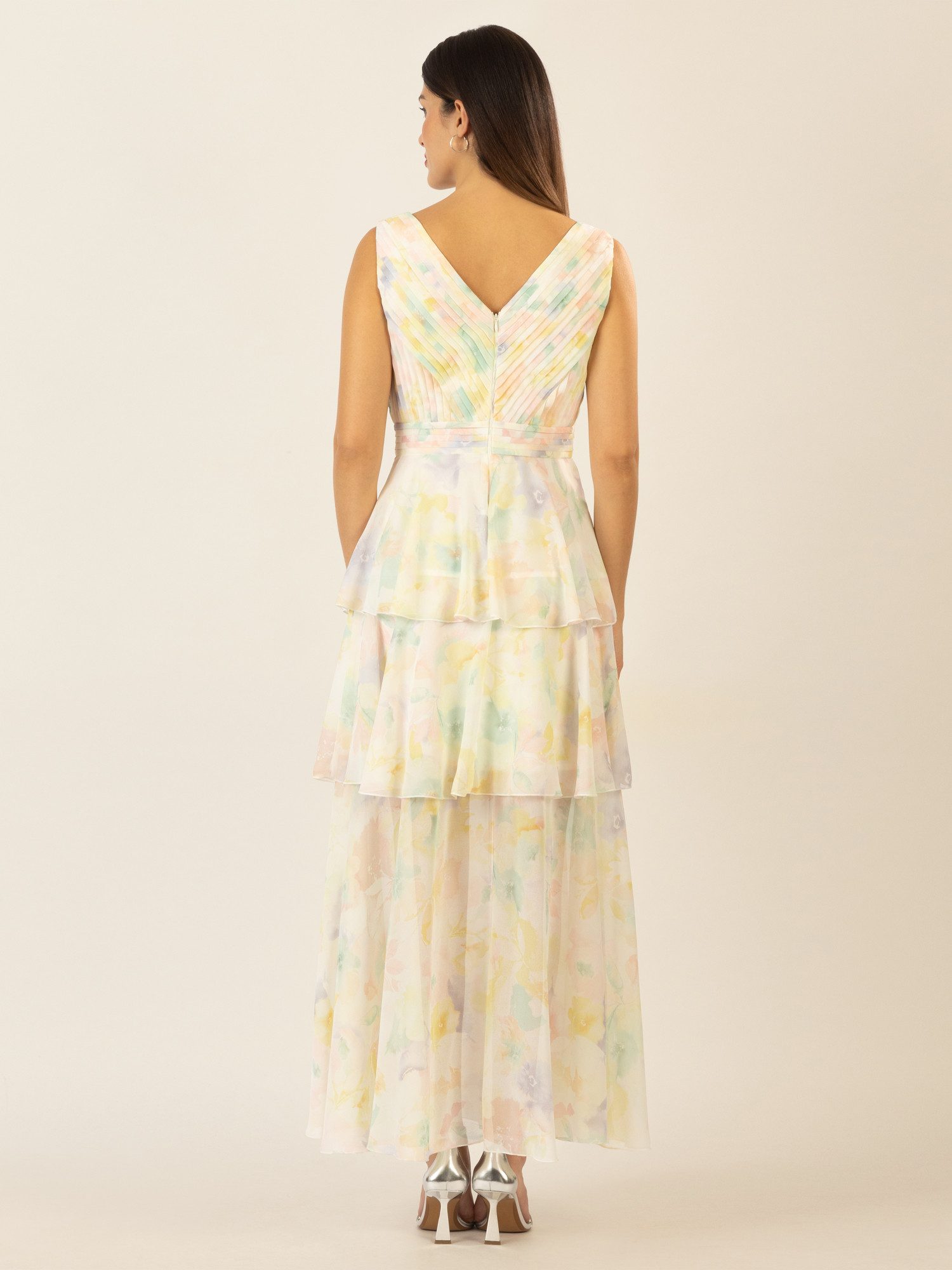 Apart Abendkleid mit allover Blumenprint