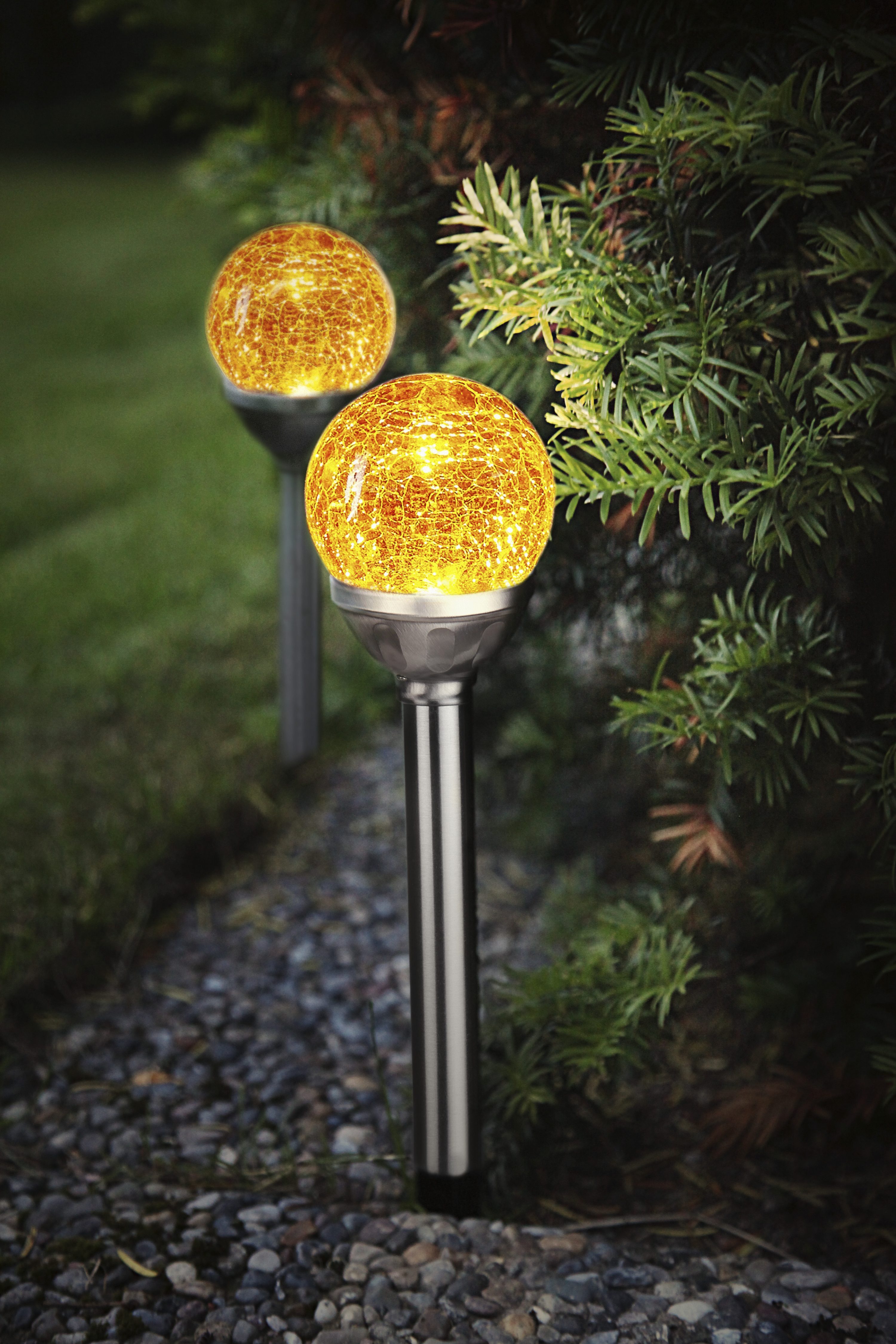 STAR TRADING LED Solarleuchte Solar-Wegleuchte Roma, Tageslichtsensor, LED fest integriert, bernsteinfarben, Dämmerungssensor, 2er-Set, Licht amberfarben, kompakte Bauform
