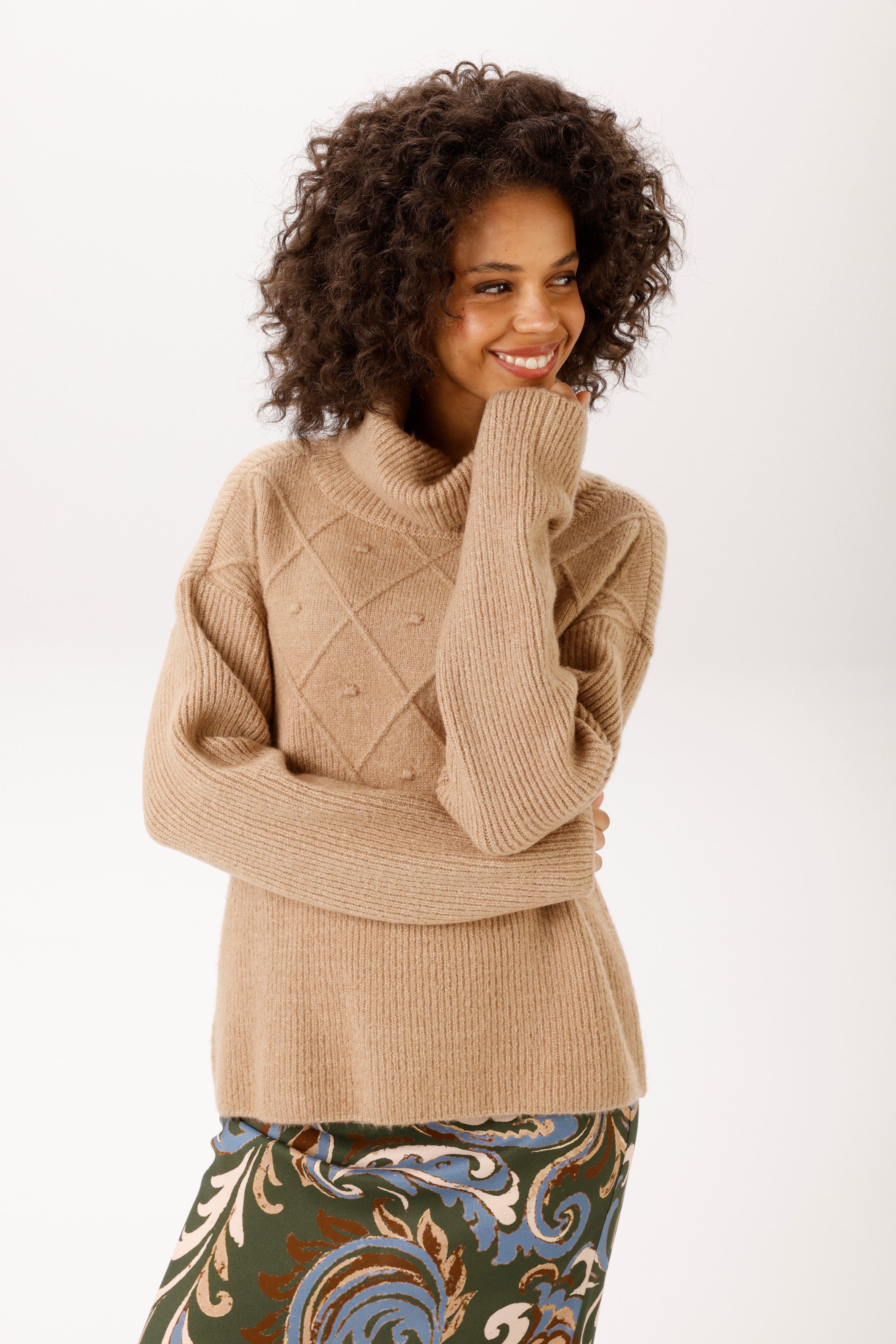 Aniston CASUAL Strickpullover im interessanten Muster-Mix - NEUE KOLLEKTION. € 44,99, (€ 44,99 pro 1 Stk).
