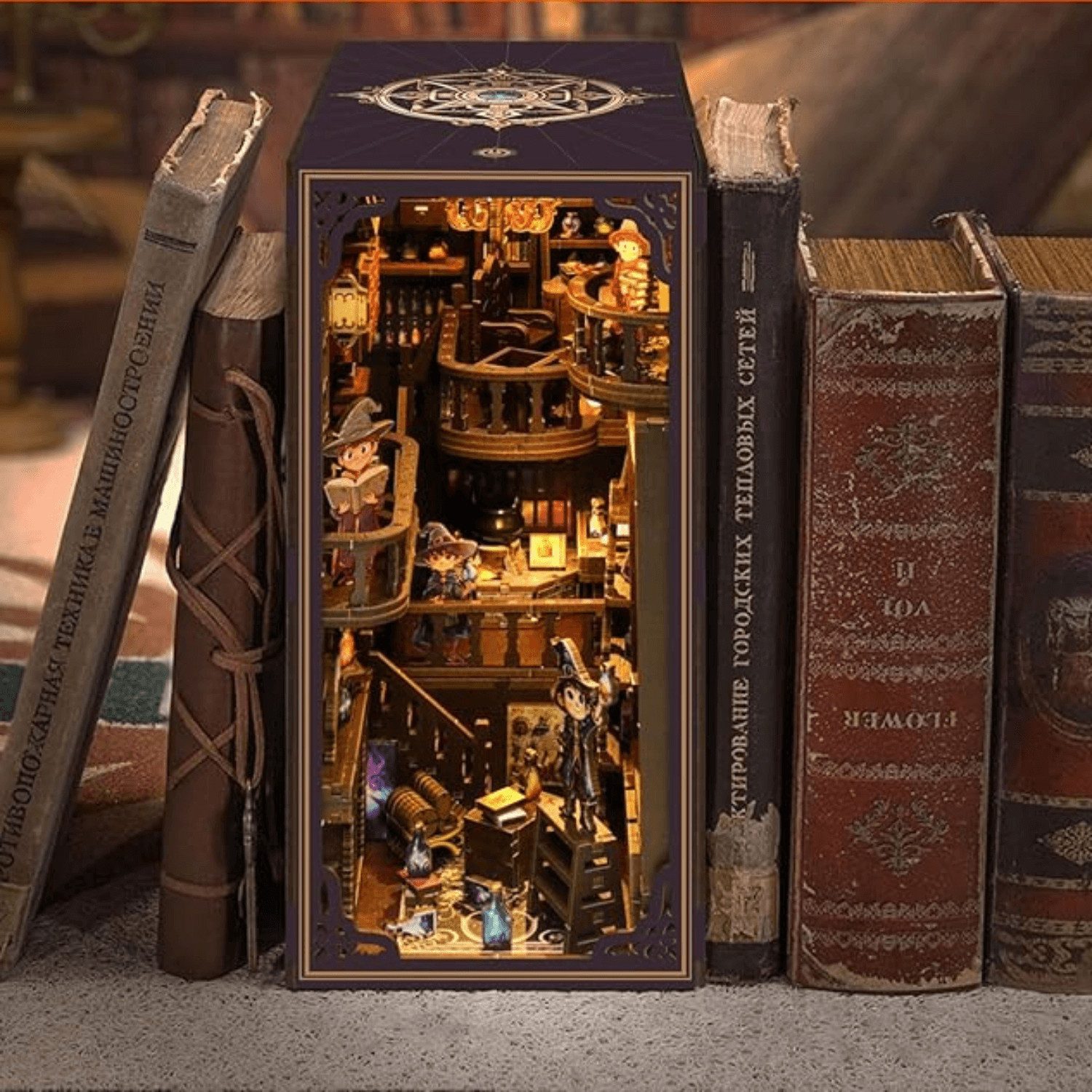 MagicHolz Buchstütze Alchemy Master Book Nook