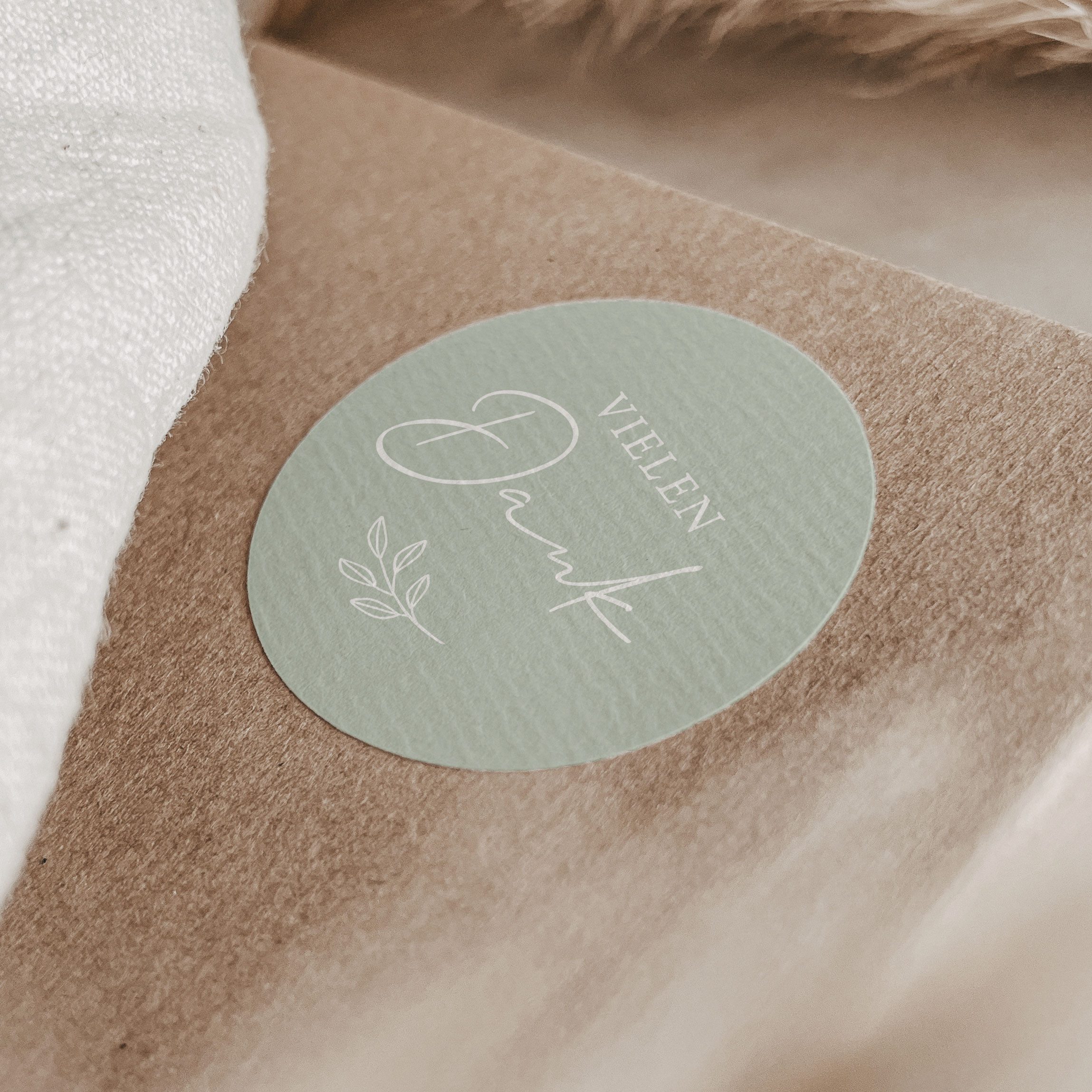 NORDEULE Aufkleber Vielen Dank, Runde Etiketten Ø 5 cm im Sticker Set, (10tlg), ideal zur Danksagung auf Geschenke Karten Umschläge oder Verschluss