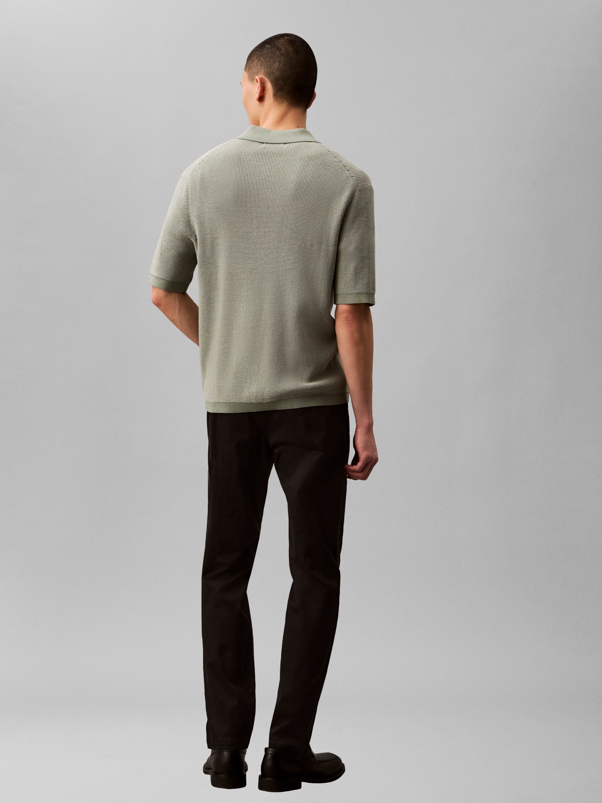 Calvin Klein Jeans Chinohose Mit Gürtelschlaufen – Bild 2 von 5