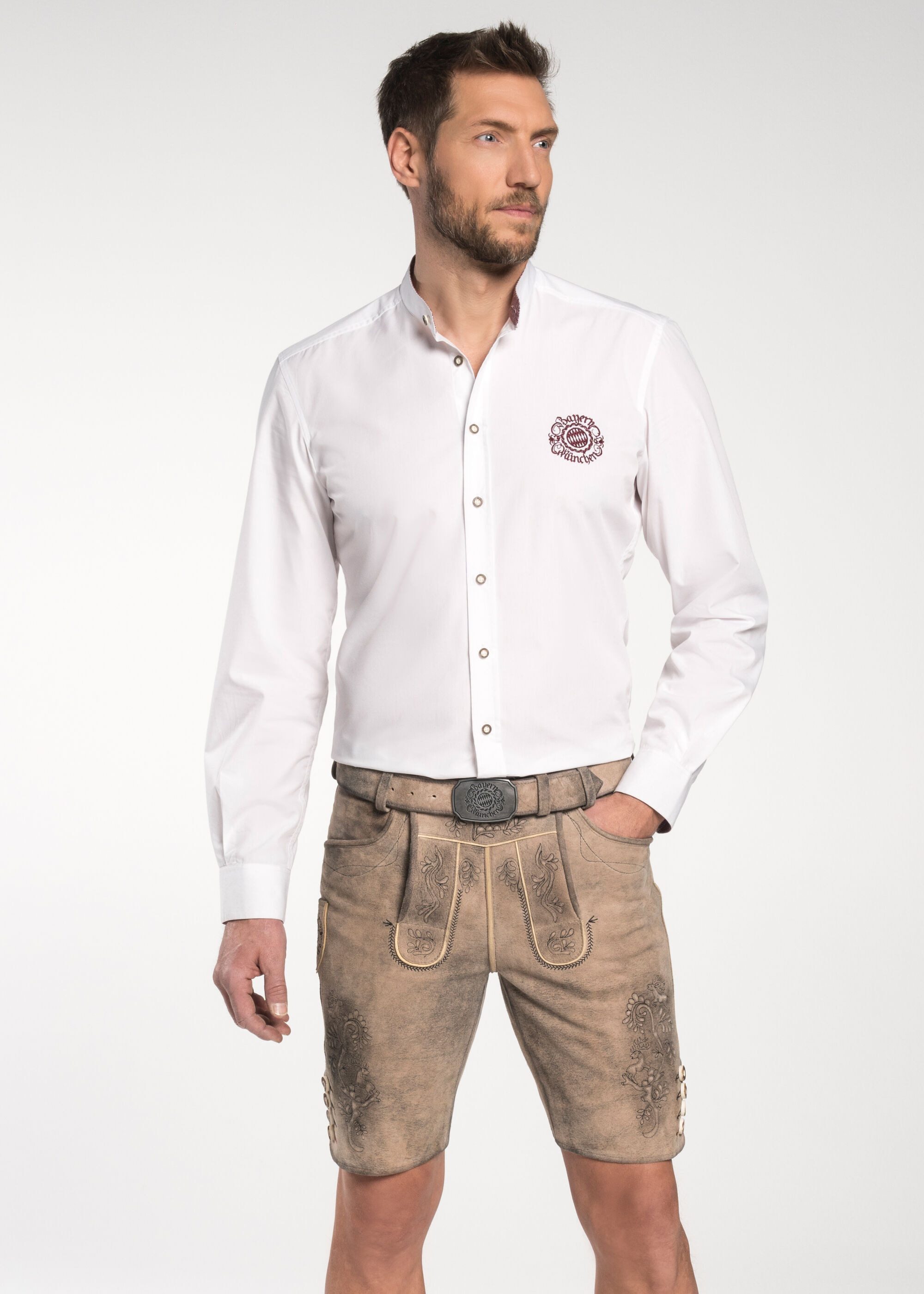 Spieth & Wensky Shorts FCB-Gotteszell-Lederhose/FCBGü mit Stickereien und FC Bayern Gürtelschnalle