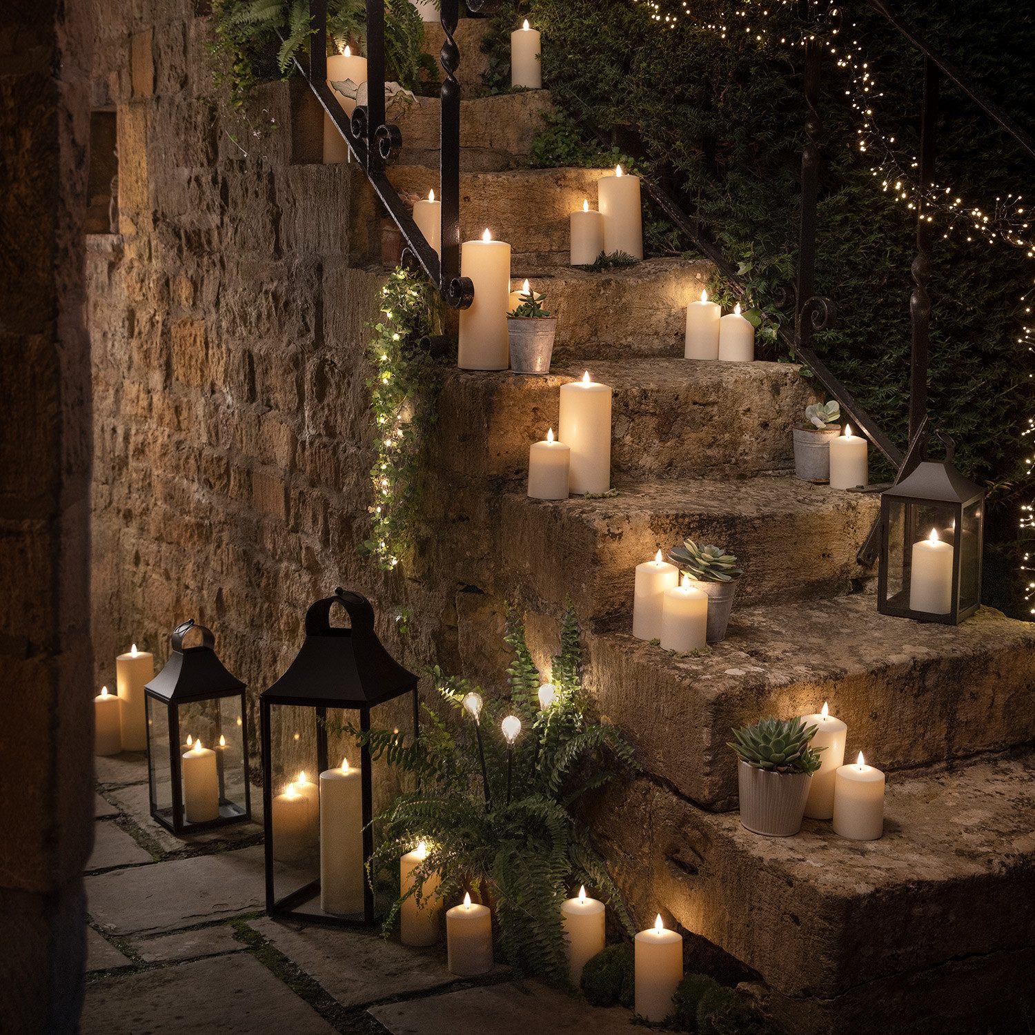 Lights4fun LED-Kerze 3er Set TruGlow® Solarkerzen