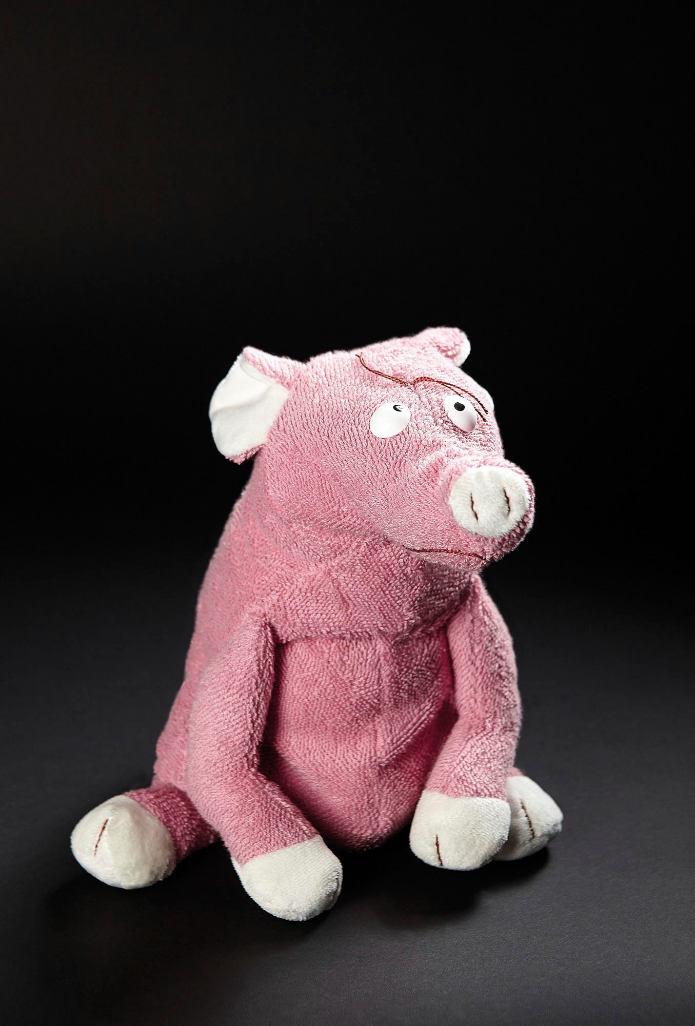 Sigikid Kuscheltier BeastsTown - Schwein, Karriere Sau, Made in Europe