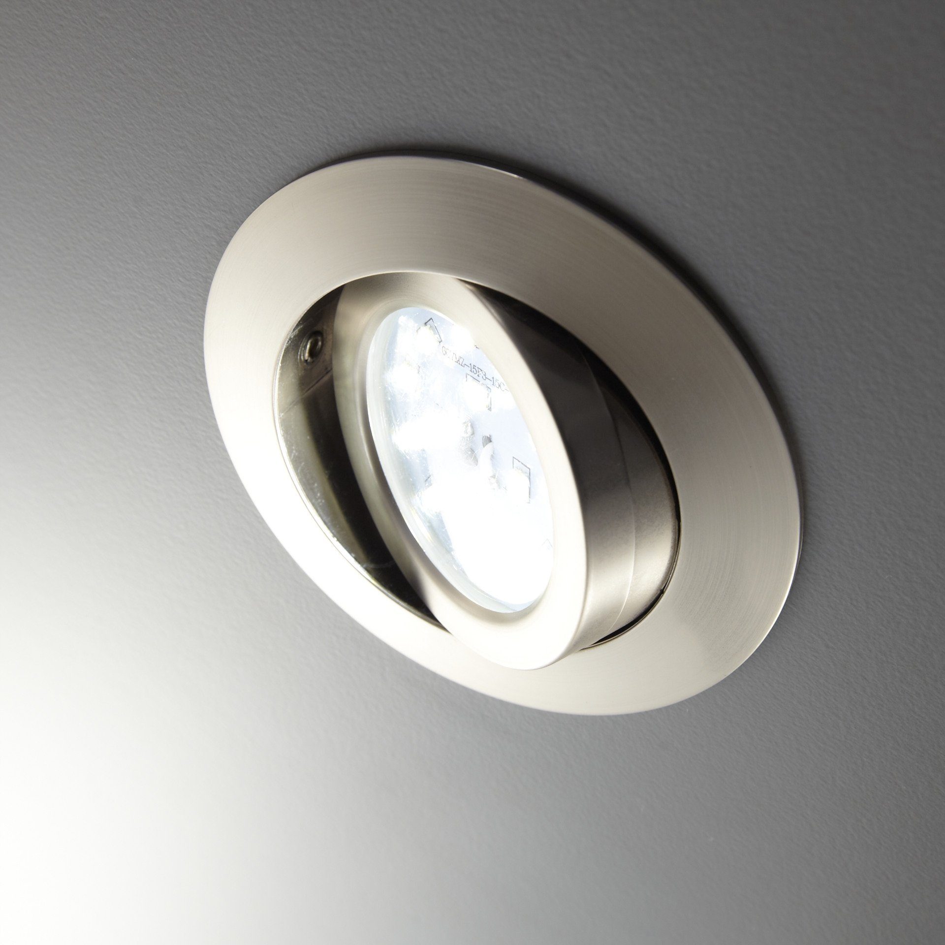 B.K.Licht LED Einbauleuchte Kiro, fest ultra-flach, integriert, matt-nickel Warmweiß, 5W schwenkbar, Deckenbauspots LED