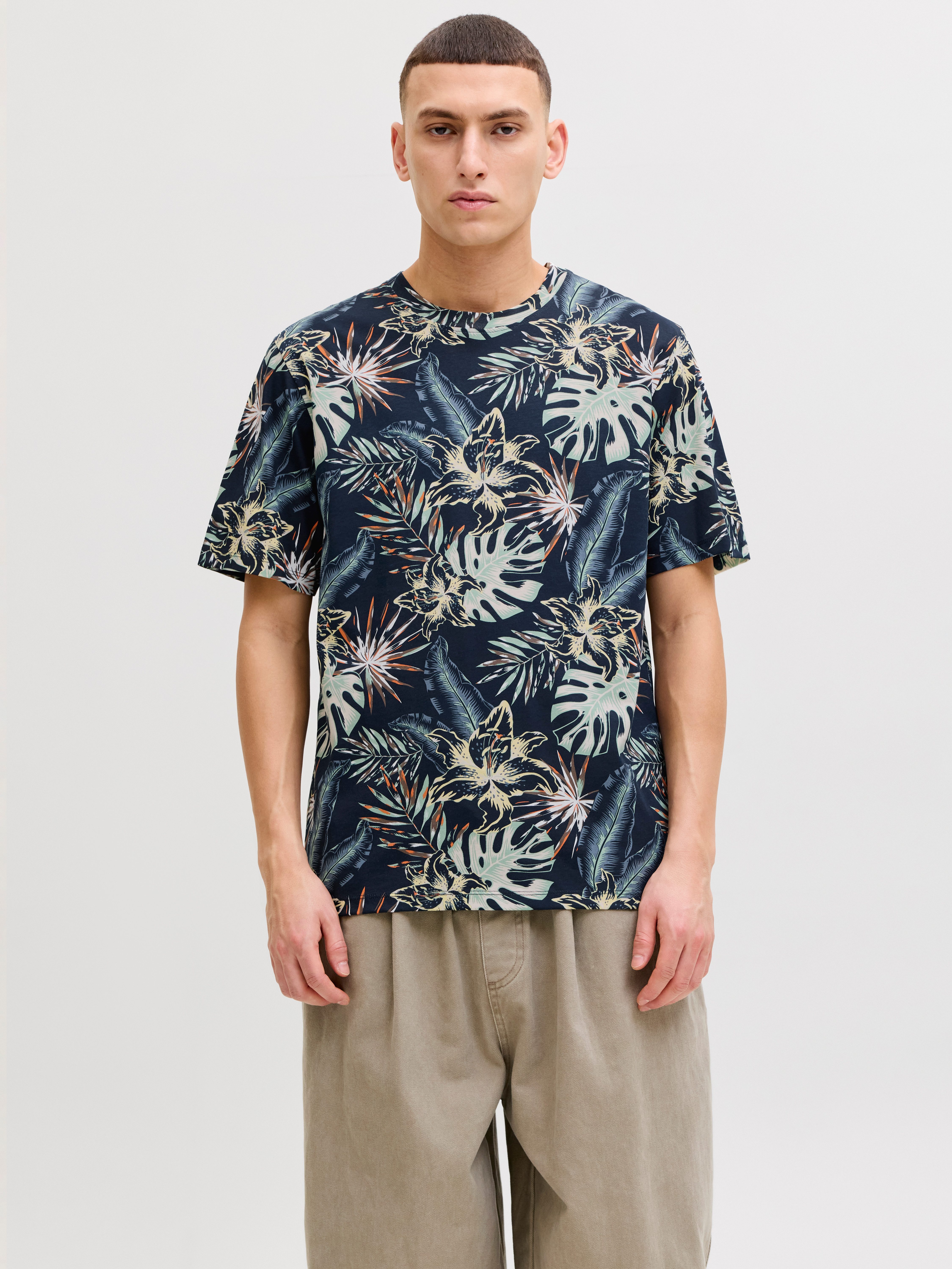 Jack & Jones Rundhalsshirt JJHONOLULU AOP TEE SS CREW NECK Baumwolle, regul günstig online kaufen