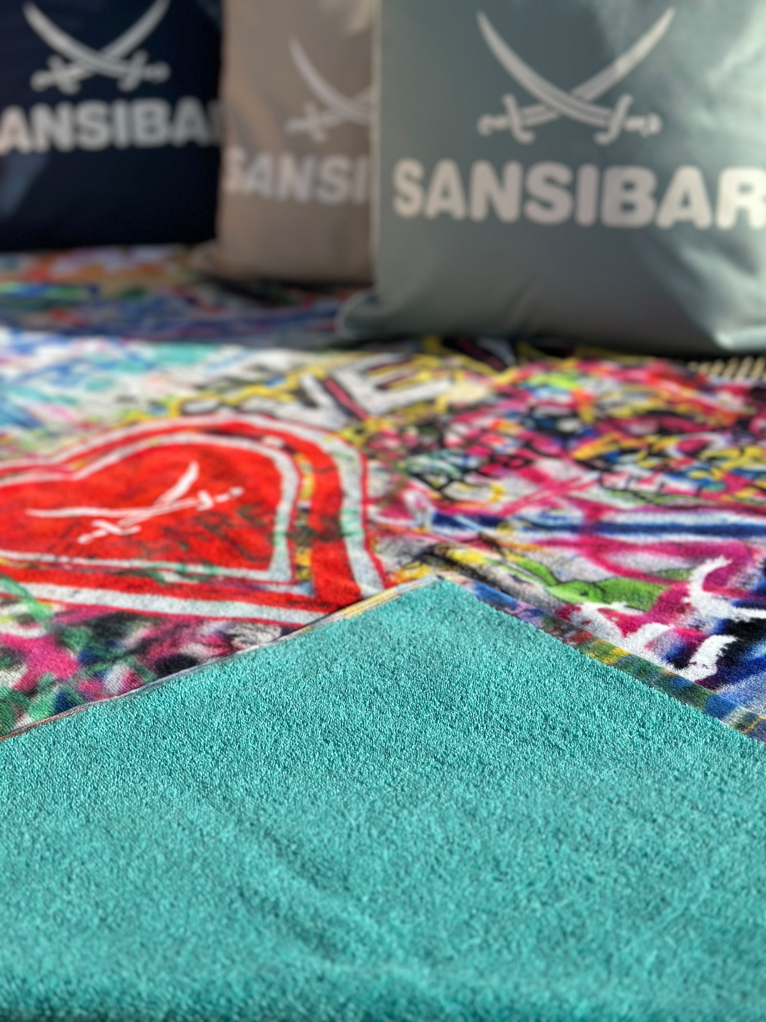 Sansibar Sylt Strandtuch Strandlaken Respect, weiches Velours, 100x180 cm, bunt, hochwertig, (1-St), hochwertig bedruckt, saugfähig, hautfreundlich – Bild 4 von 5