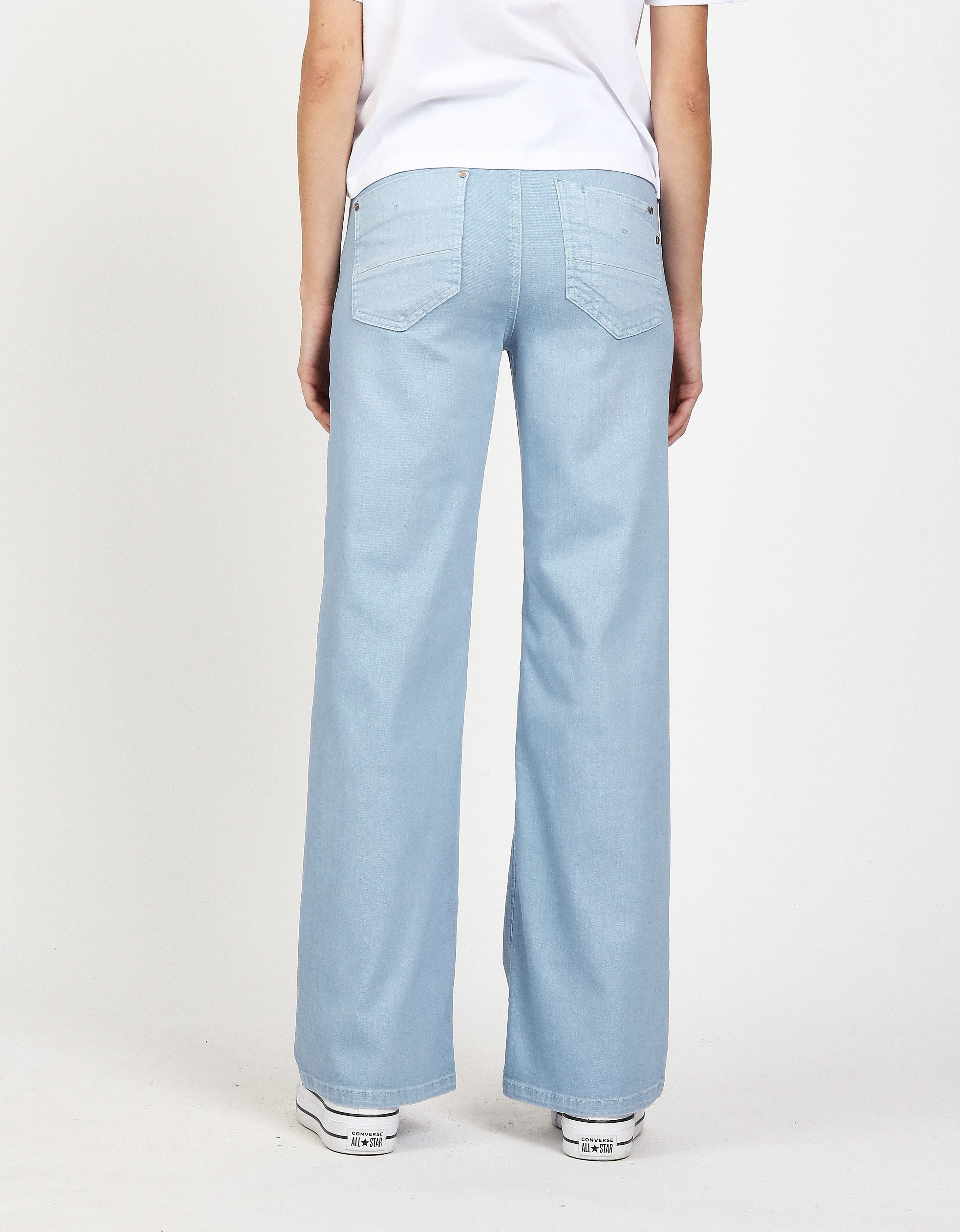 GANG Weite Jeans 94AMELIE WIDE mit geradem Beinverlauf, weicher Denim