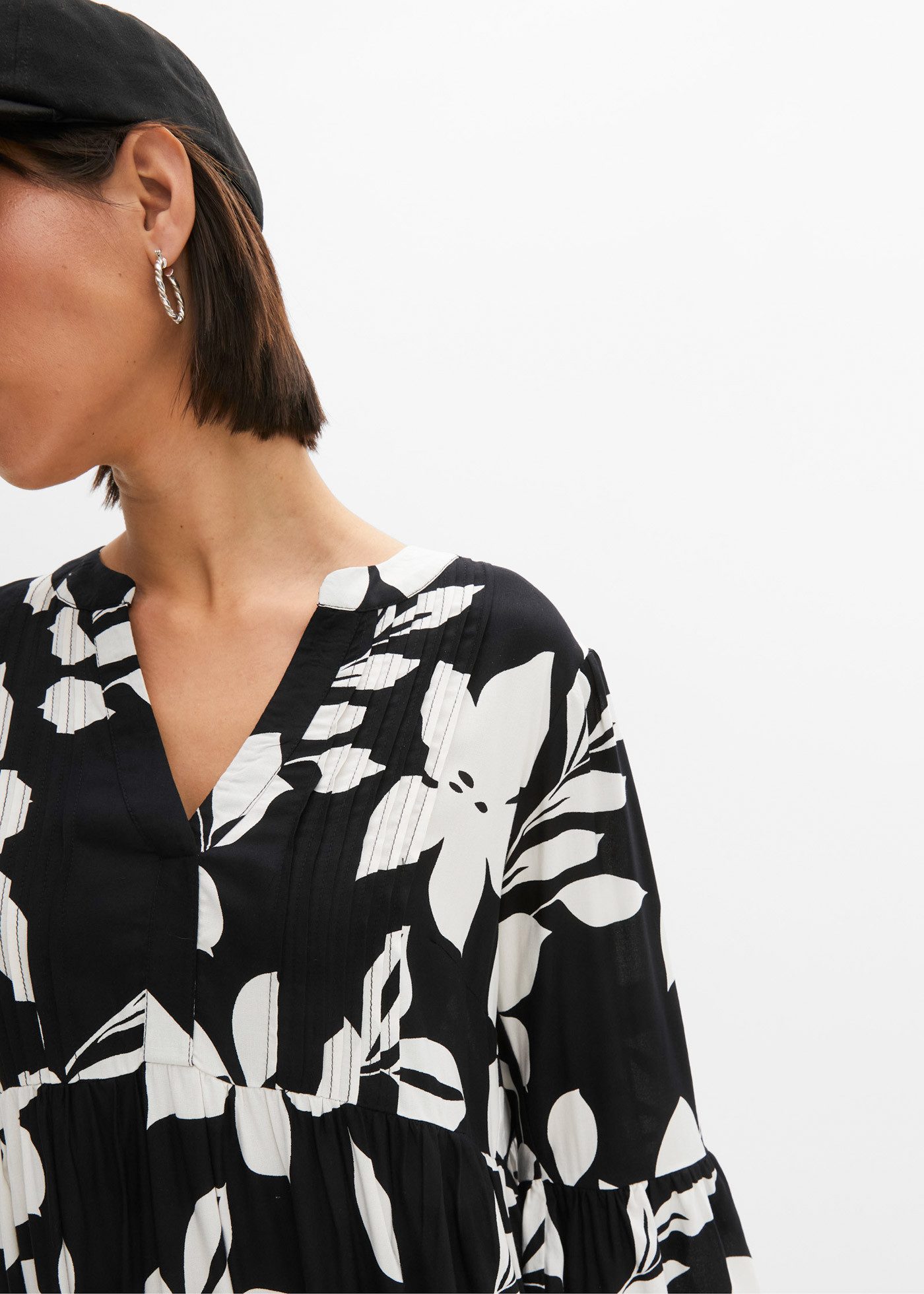 bonprix Maxikleid für modischen Auftritt, aus Viskose, A-Linie, 3/4-Ärmel