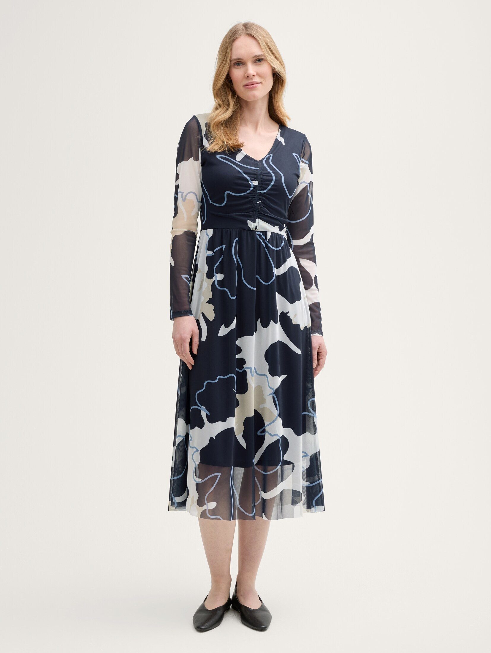 Sommerkleid Midi-Meshkleid mit Raffungen