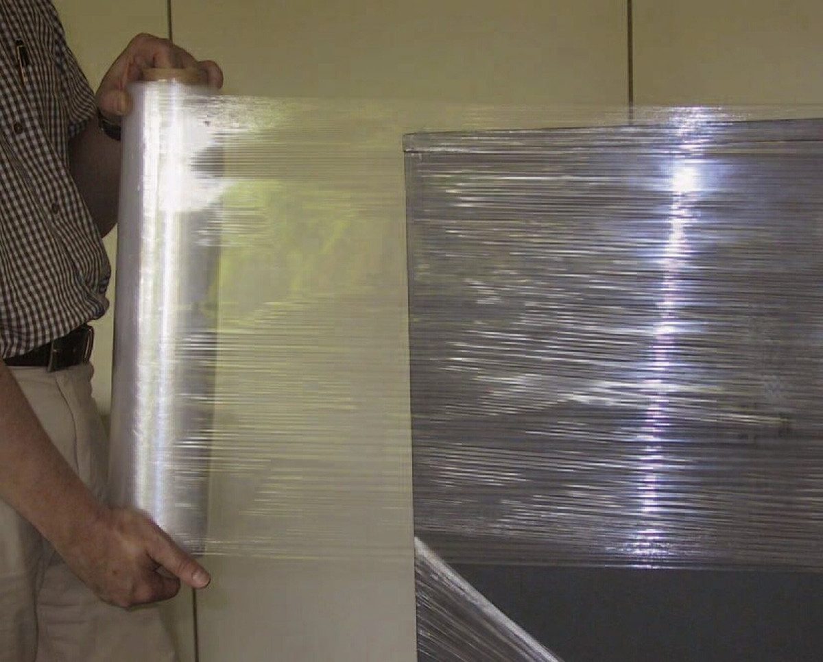 Willy Heckmann Versandkarton Handstretchfolie 21 my 0,5x300m transparent