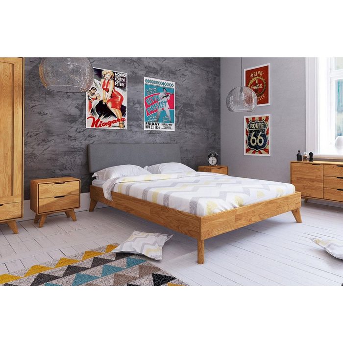 Natur24 Einzelbett Bett Gerg 4 aus Wildeiche massiv 120x200 cm mit Polsterkopfteil und Holzbeinen