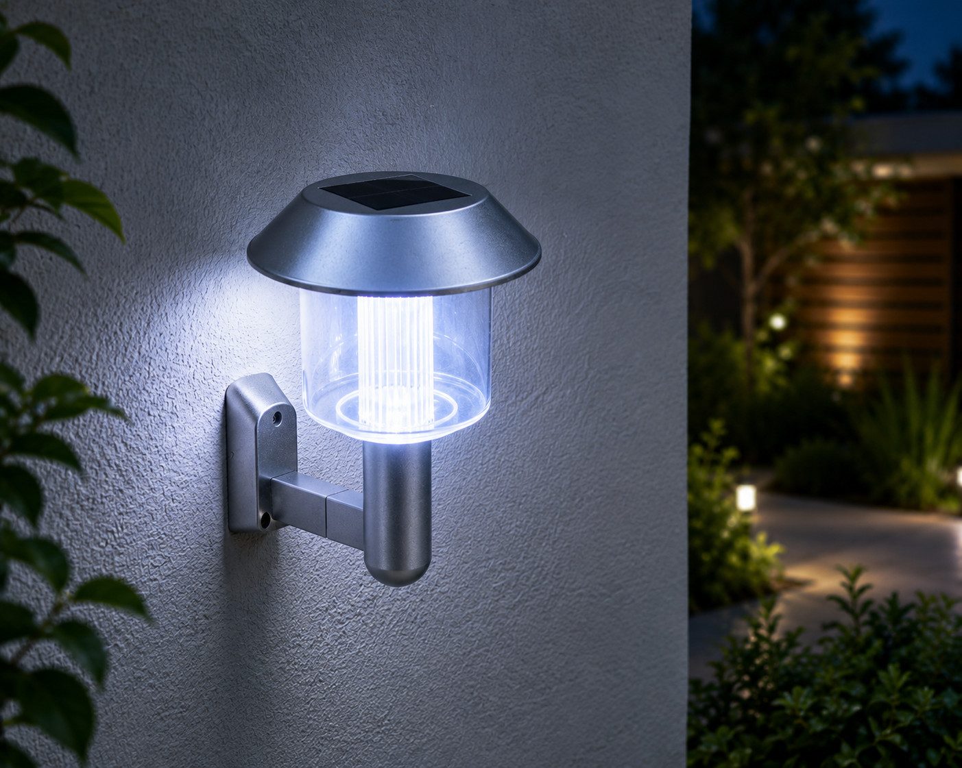 Grundig Außen-Wandleuchte Solar Wandleuchte LED Gartenleuchte GRUNDIG Zaunleuchte Außen, LED fest integriert, Solarbetrieben, energiesparend