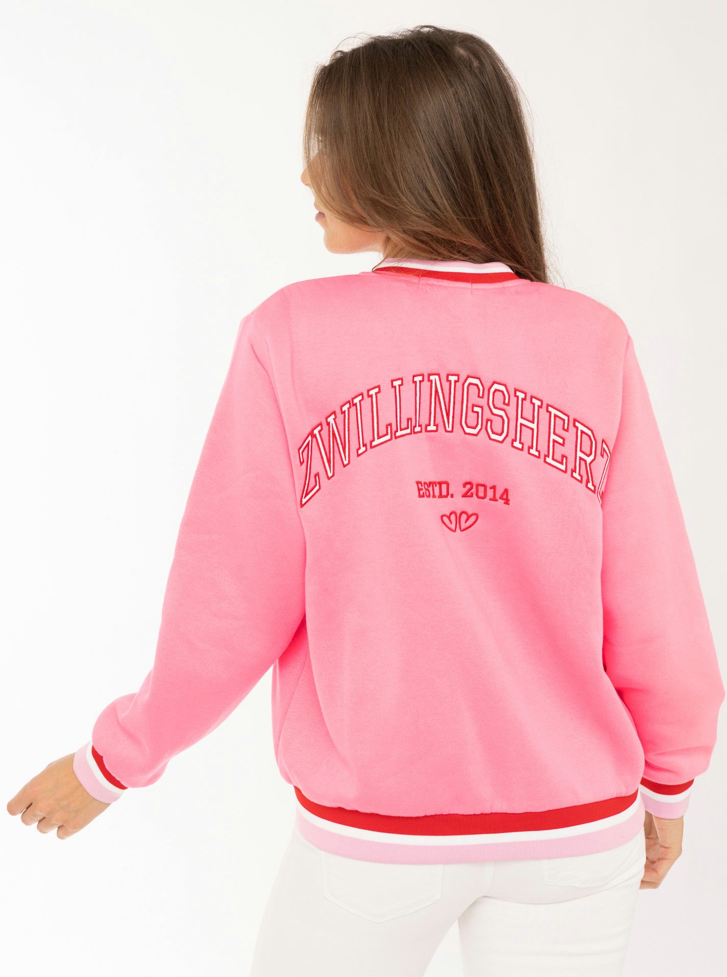 Zwillingsherz Sweatjacke "Zwillingsherz" durchgehender Zipper, Logo auf der Schulter, gestreifte Bündchen – Bild 4 von 5