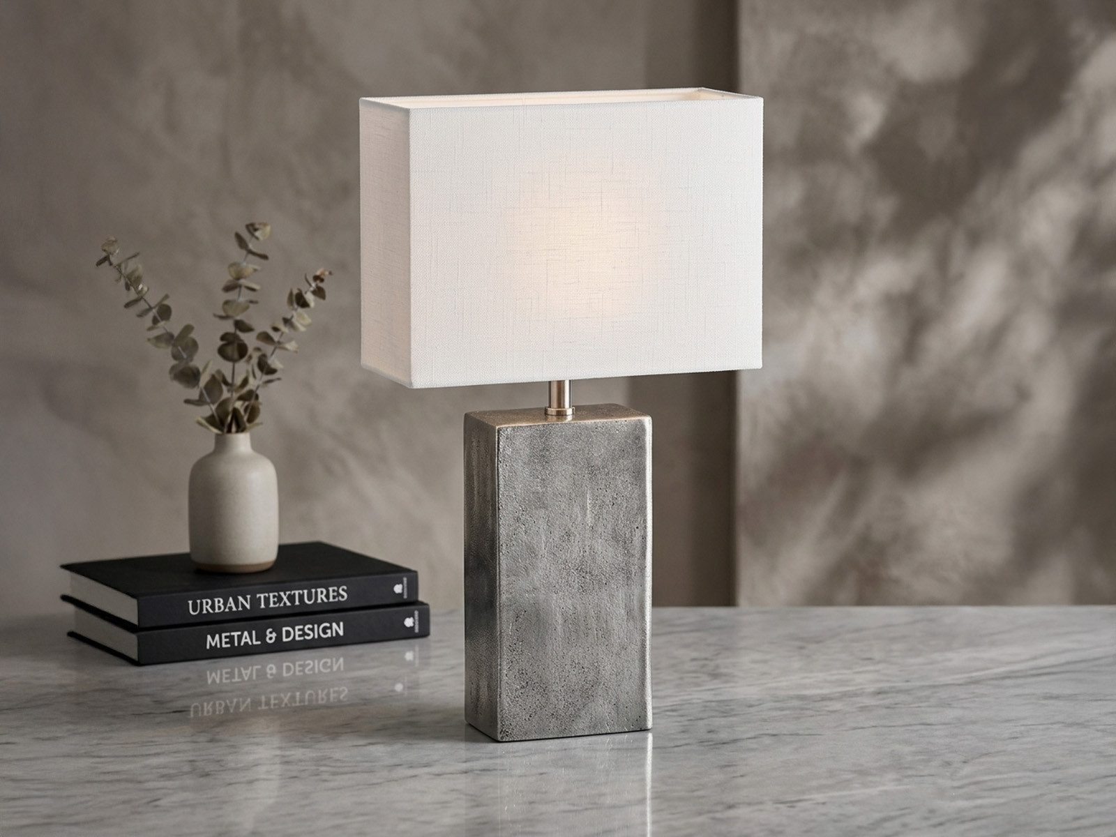 FISCHER & HONSEL Tischleuchte Metallfuß Antik Design, 50cm groß, ohne Leuchtmittel, Tischlampen-Fuß & Leinen-Stoff Lampenschirm eckig