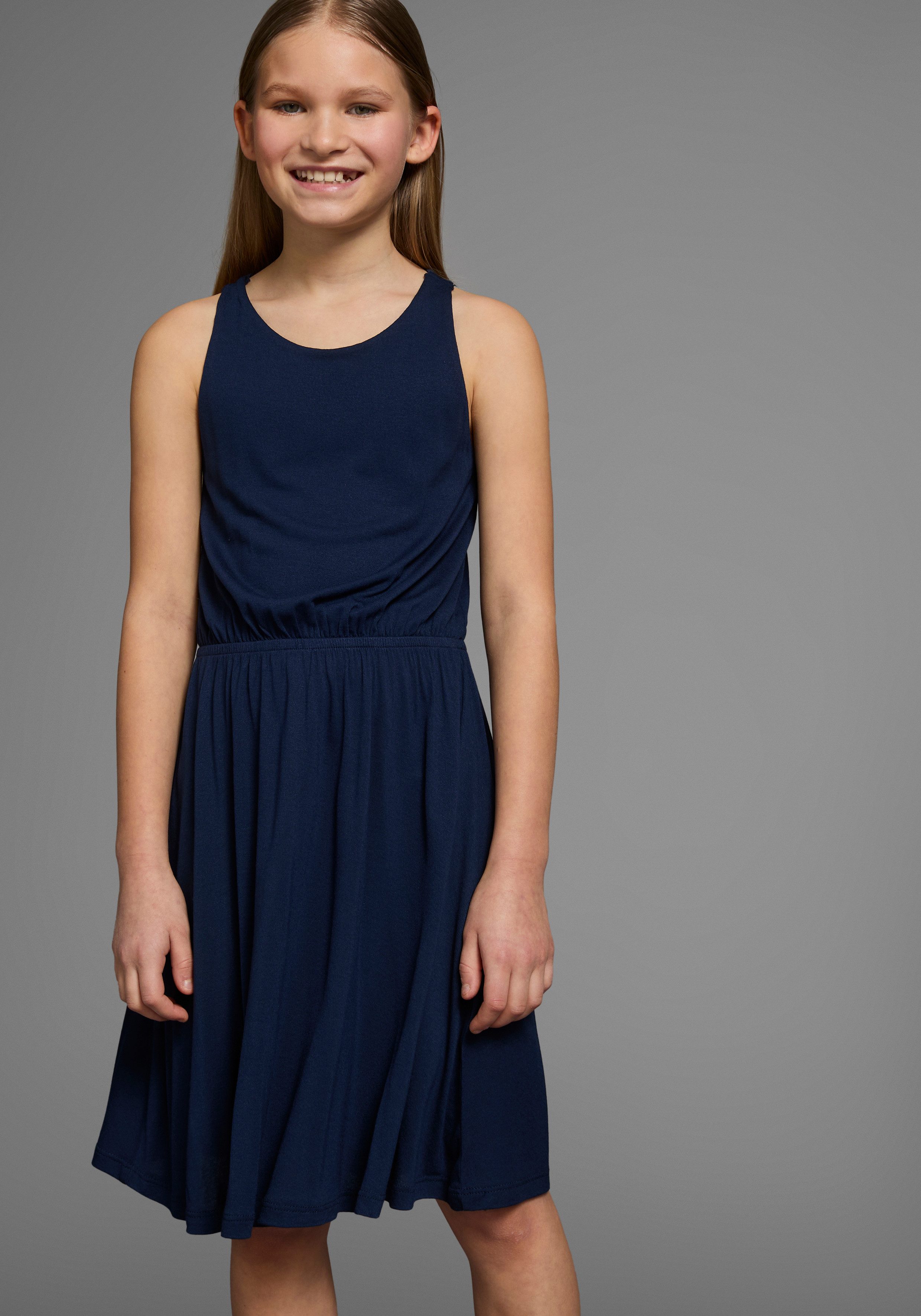 KIDSWORLD Jerseykleid, Viskosekleid für Mädchen kniefrei, romantisch, aus Viskose, breite Träger