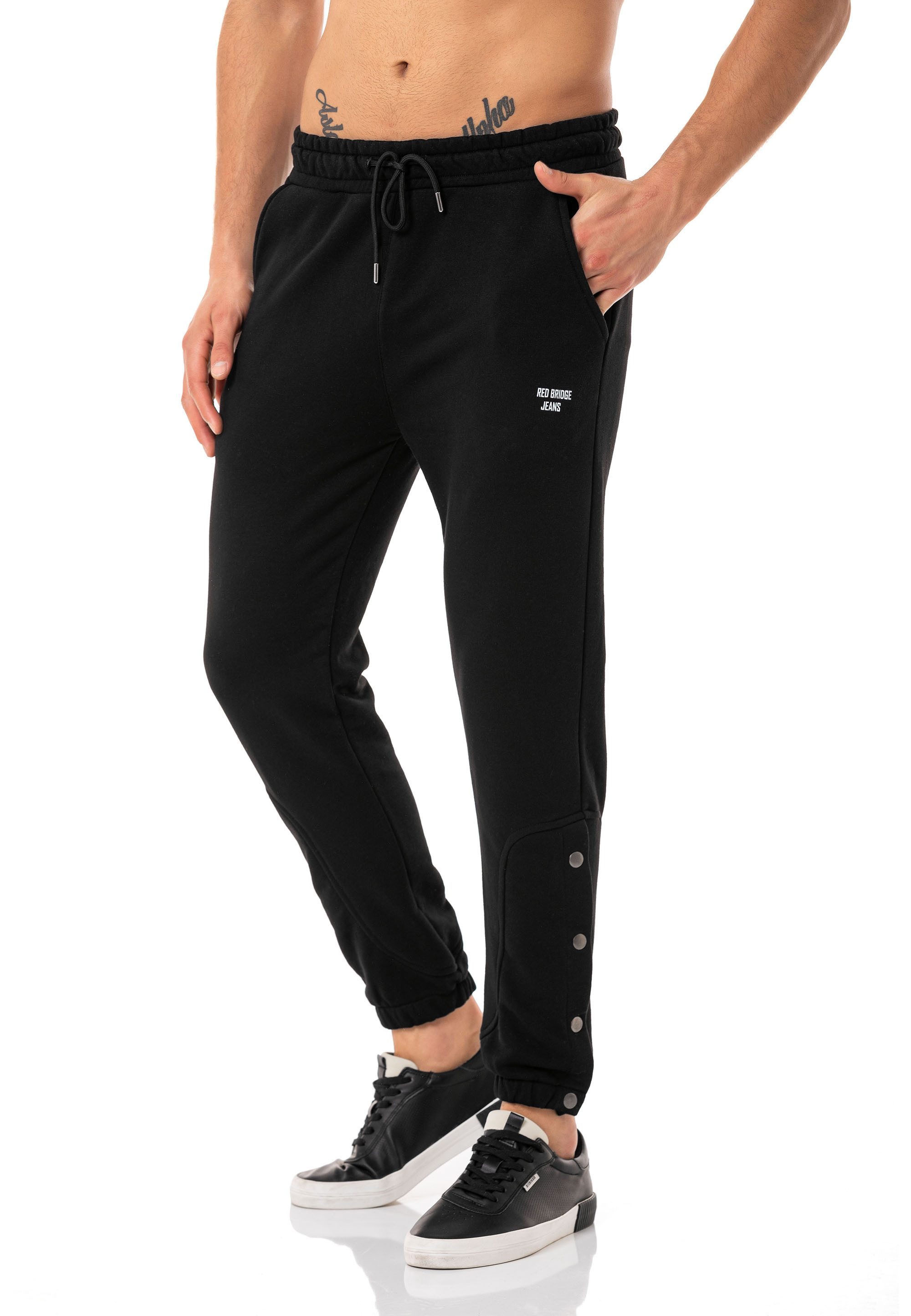 RedBridge Jogginghose mit Druckknöpfen Sportlicher Look günstig online kaufen