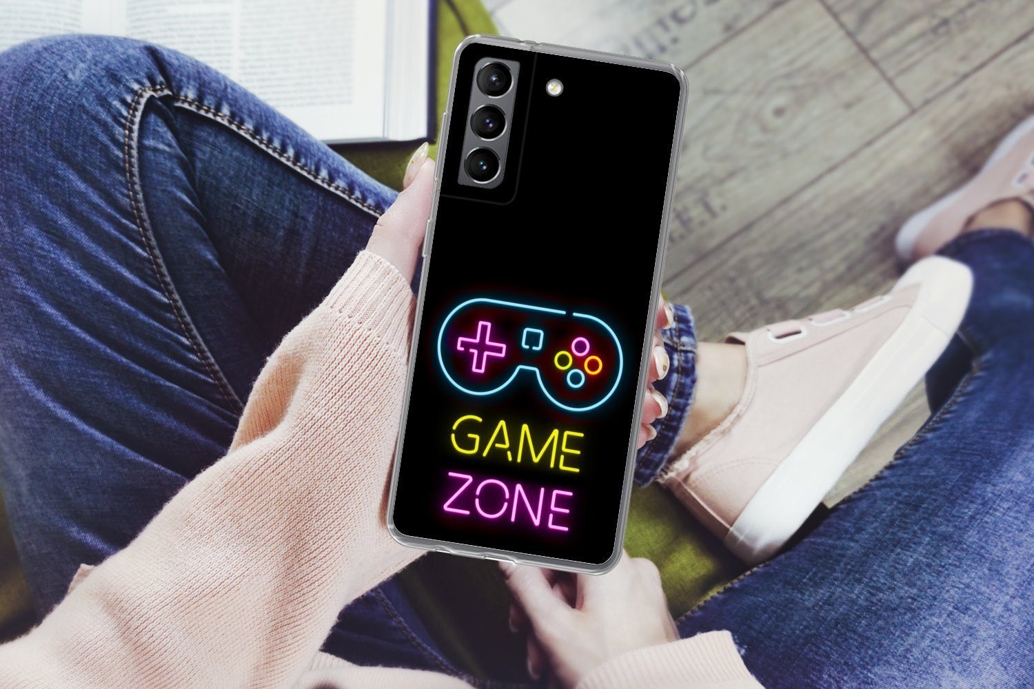 MuchoWow Handyhülle für Samsung Galaxy S21 Plus Controller - Spiel - Neon - Schwarz - Zita, Phone Case, Silikon, Schutzhülle Dünn