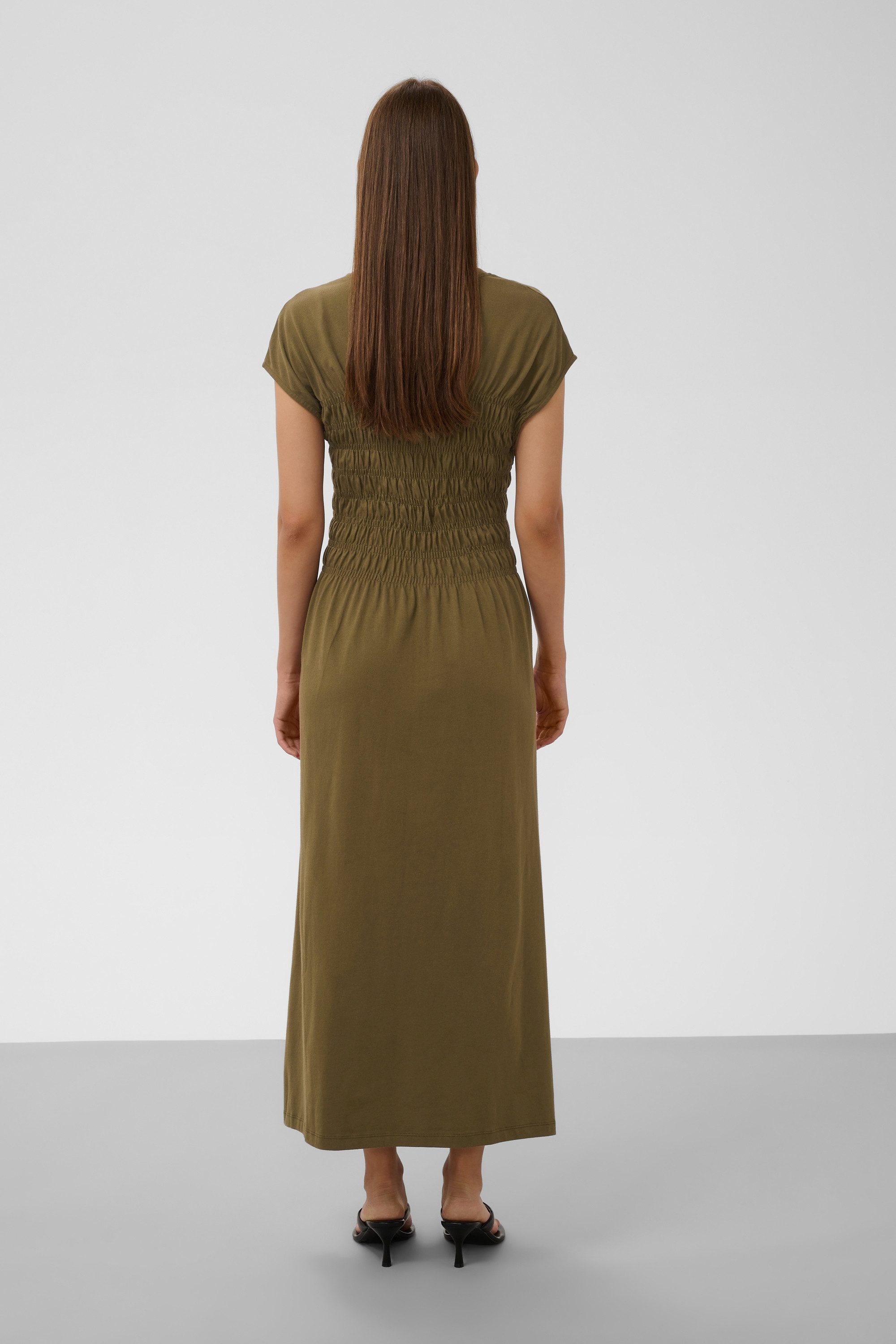 SOAKED IN LUXURY Jerseykleid Jerseykleid SLJina
