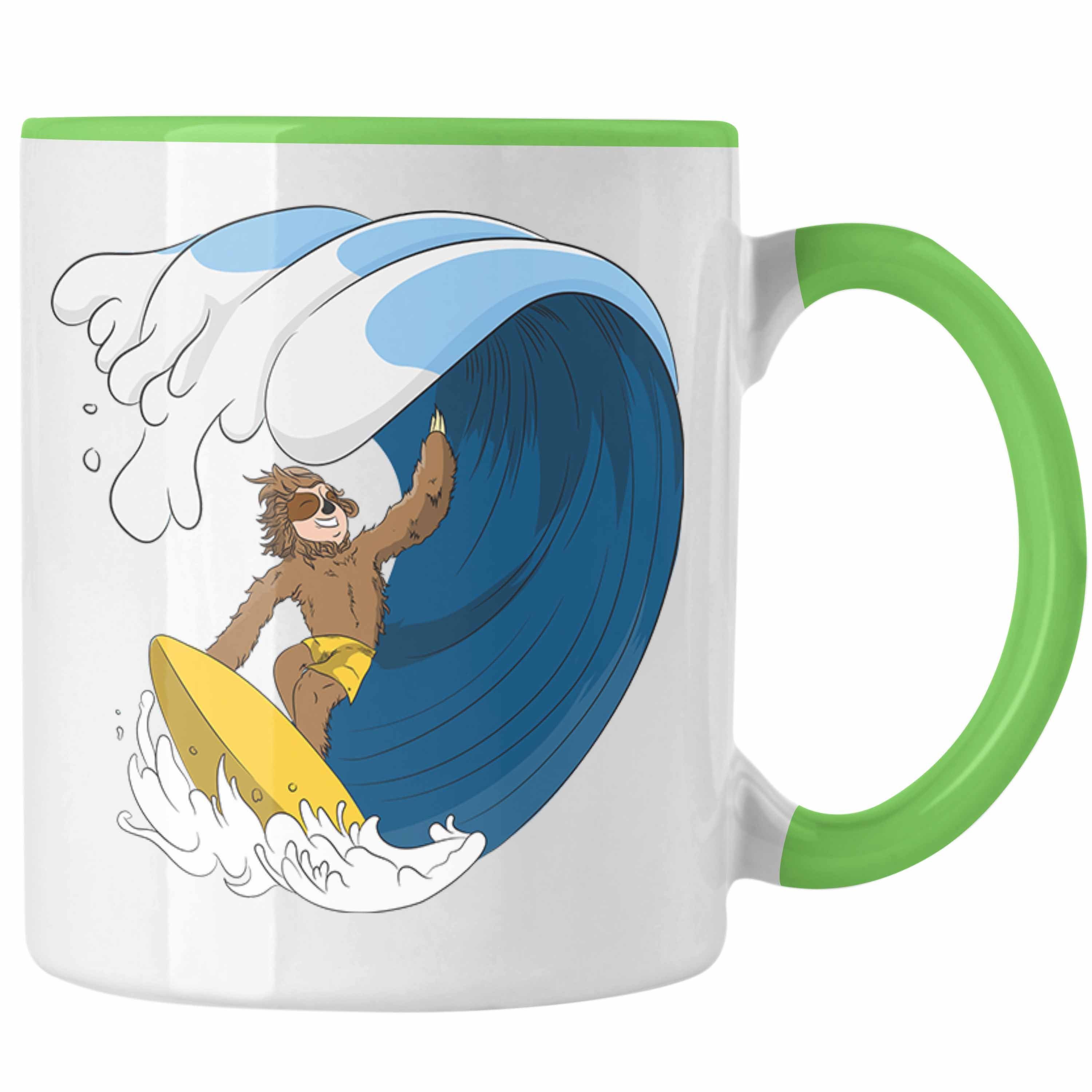 Trendation Tasse Trendation - Coole Grün Coole Geschenkidee Jungs Tasse Geschenk Mädchen Welle Grafik Faultier